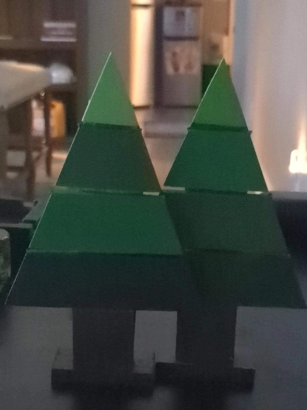 Set of 2 Green Christmas Trees Decorations