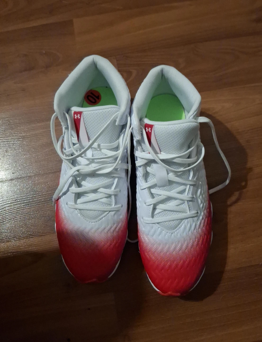 Under Armour White Red Football Cleats Size 10