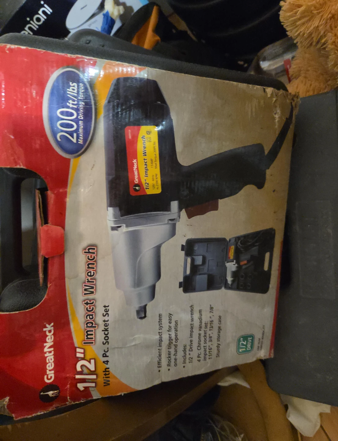GreatNeck 1/2" Impact Wrench with 4 Pc. Socket Set