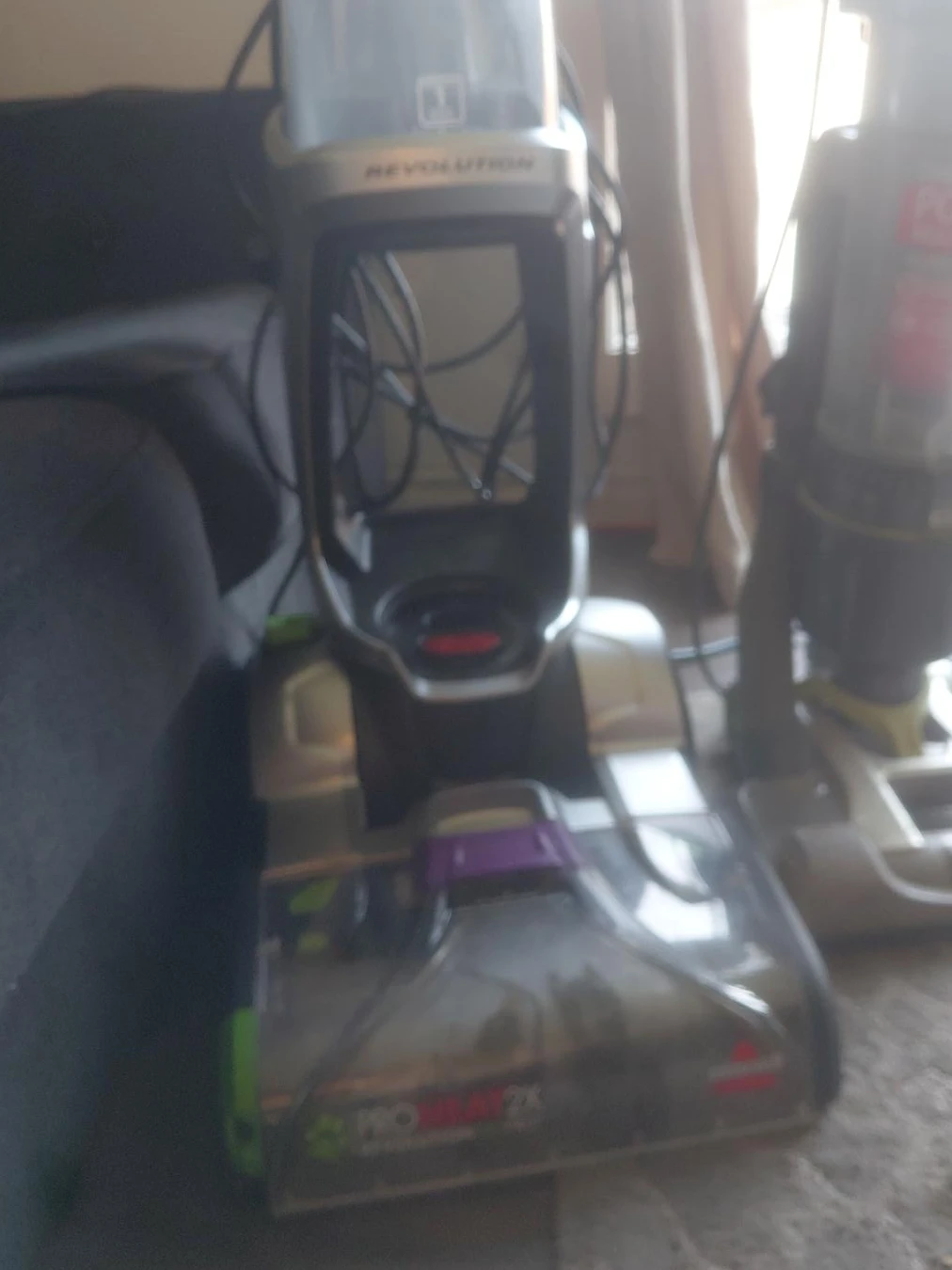 Bissell ProHeat 2X Revolution Carpet Cleaner