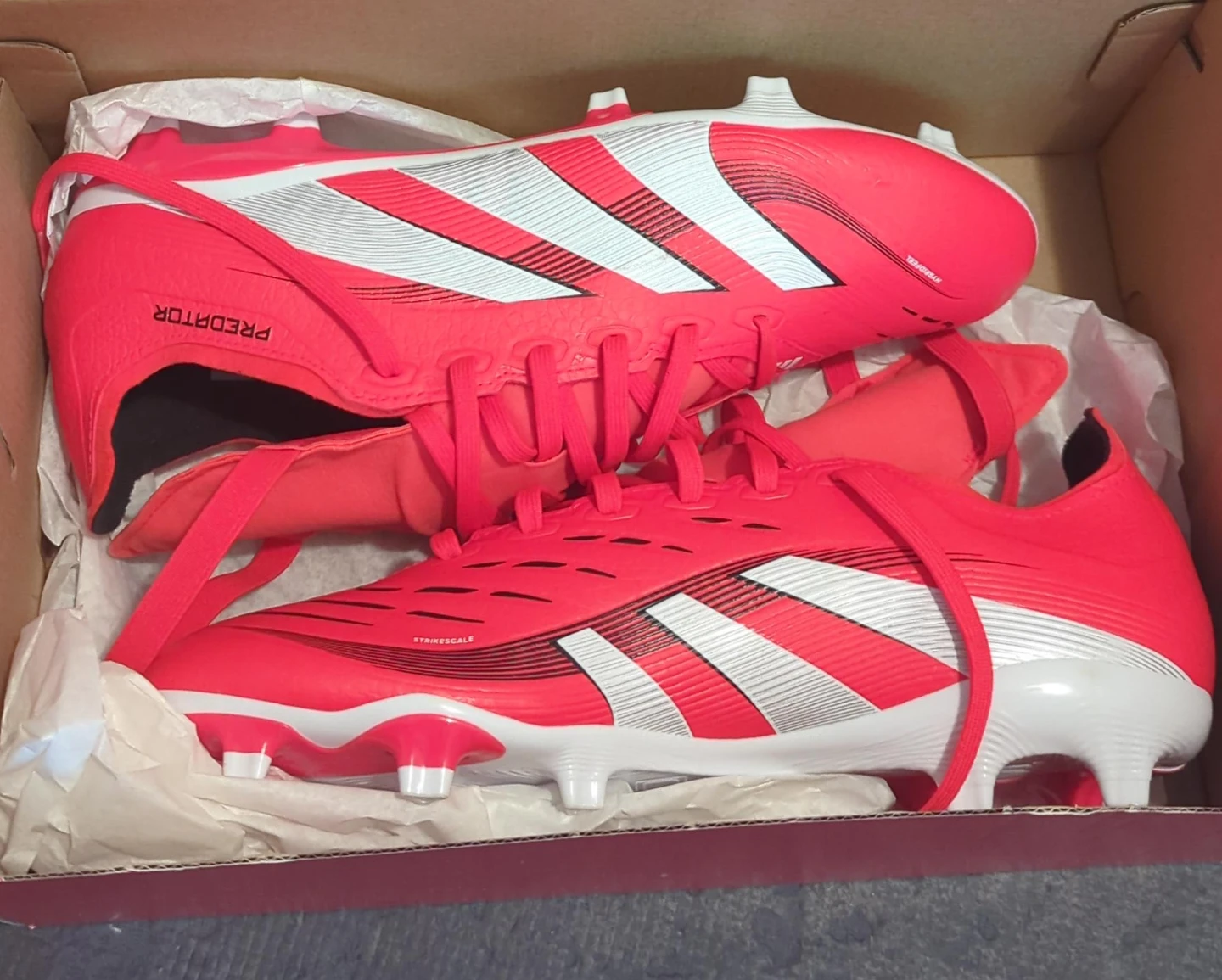 Adidas Predator LeagueFootball Cleats FG, M7.5 W8.5