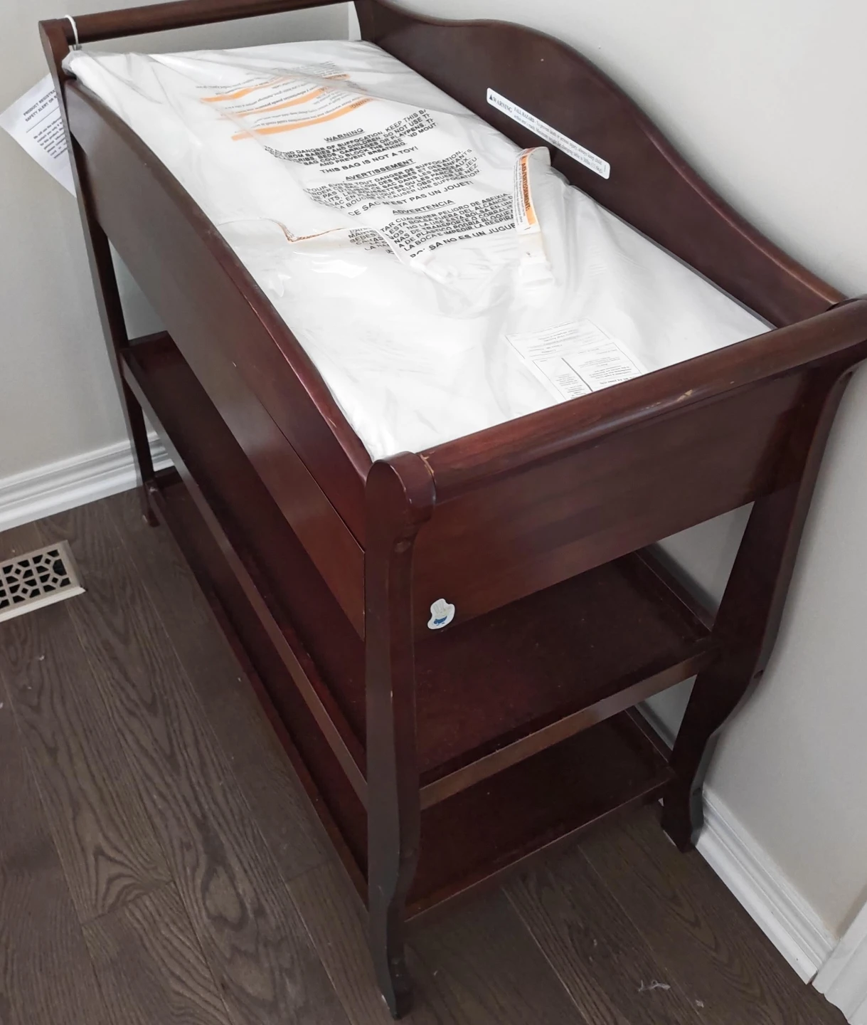 Wooden Baby Changing Station with Drawers