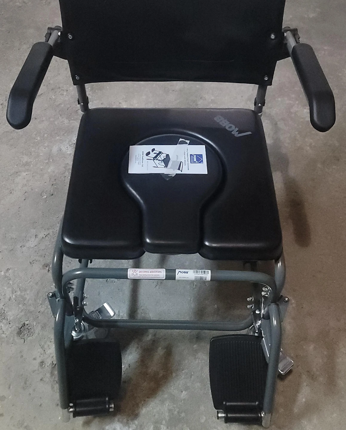 Mobb Shower/Commode Chair
