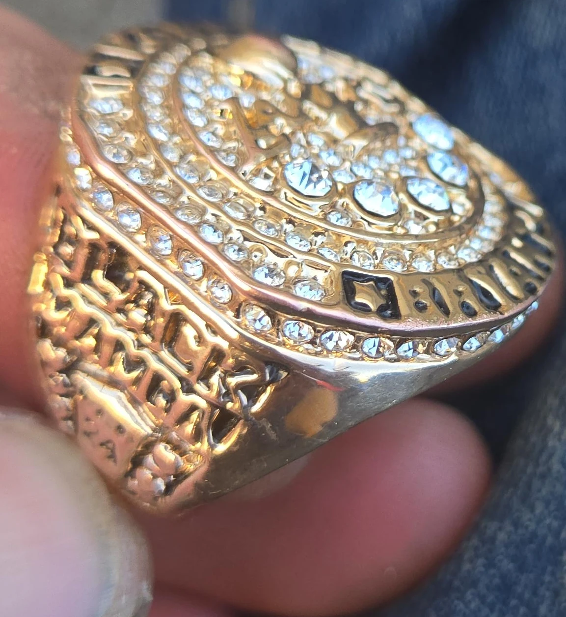 Los Angeles Lakers 20 Years Anniversary Ring