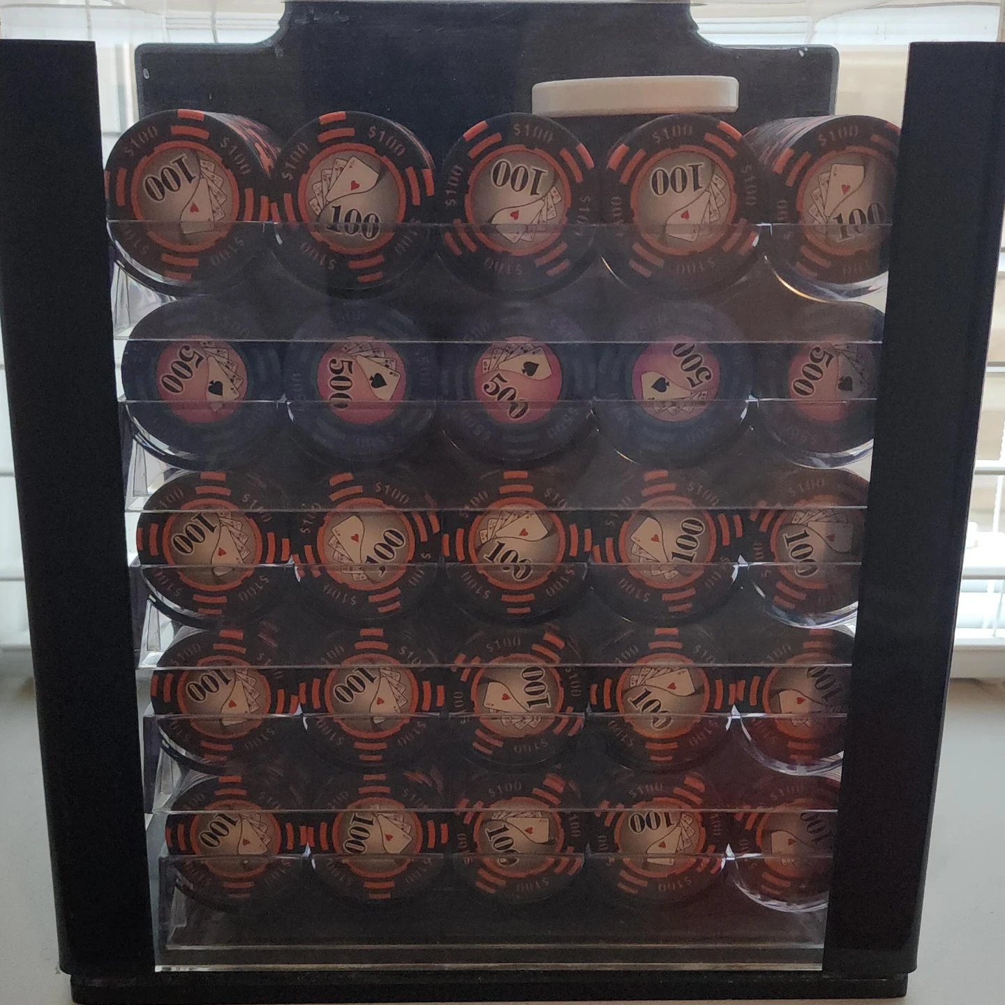 Clay poker chip set with carrying case