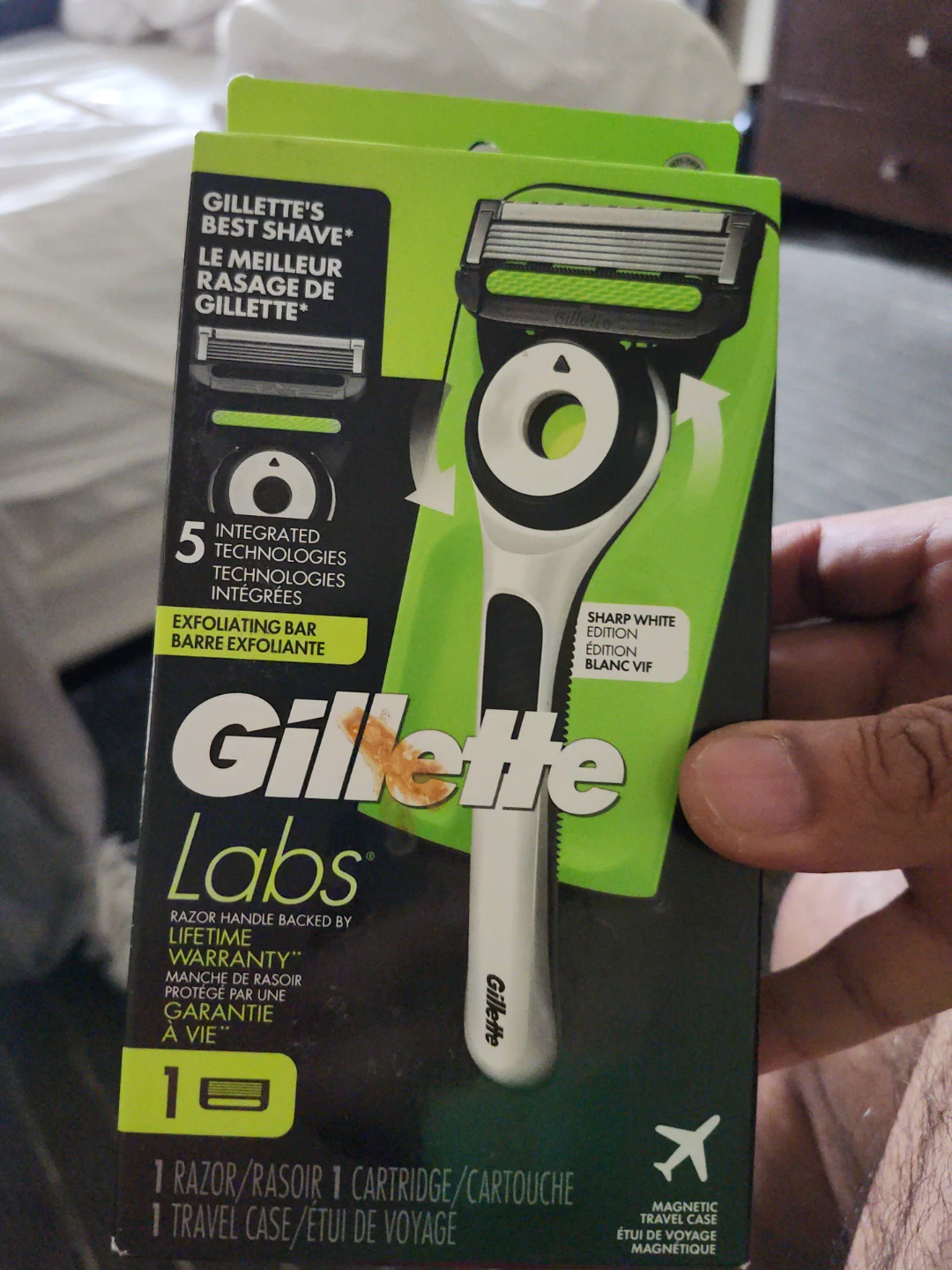 Gillette Labs Razor with Exfoliating Bar and Travel Case