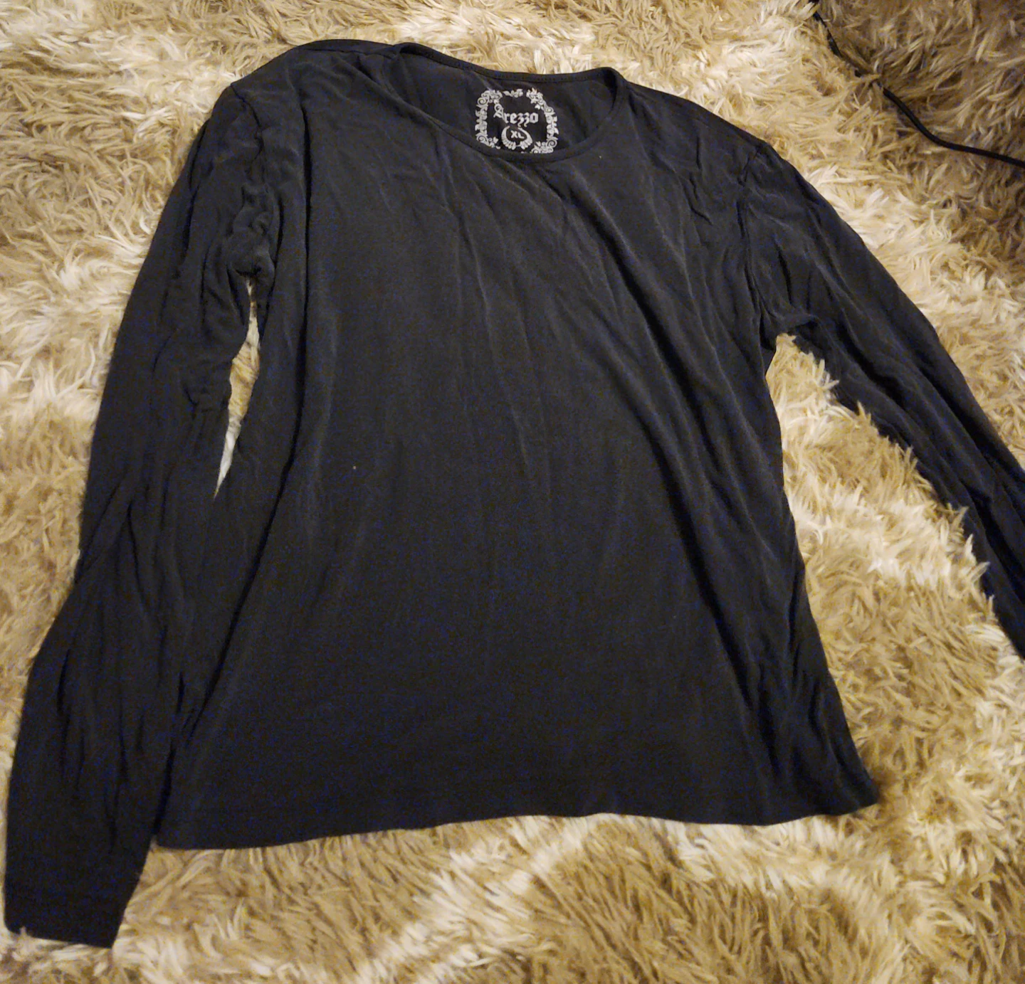 Black long sleeve shirt