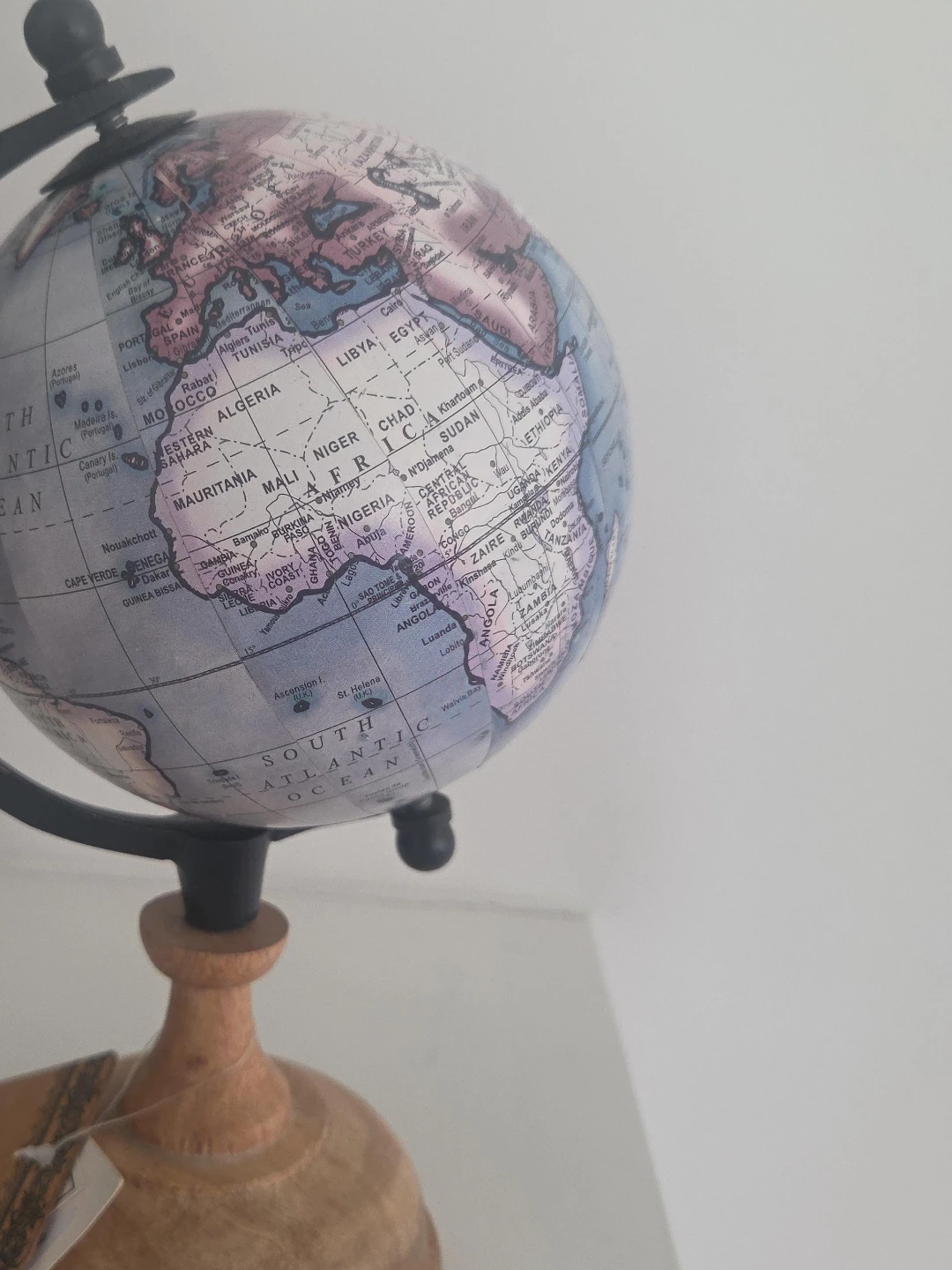 Decorative Globe - new with tag