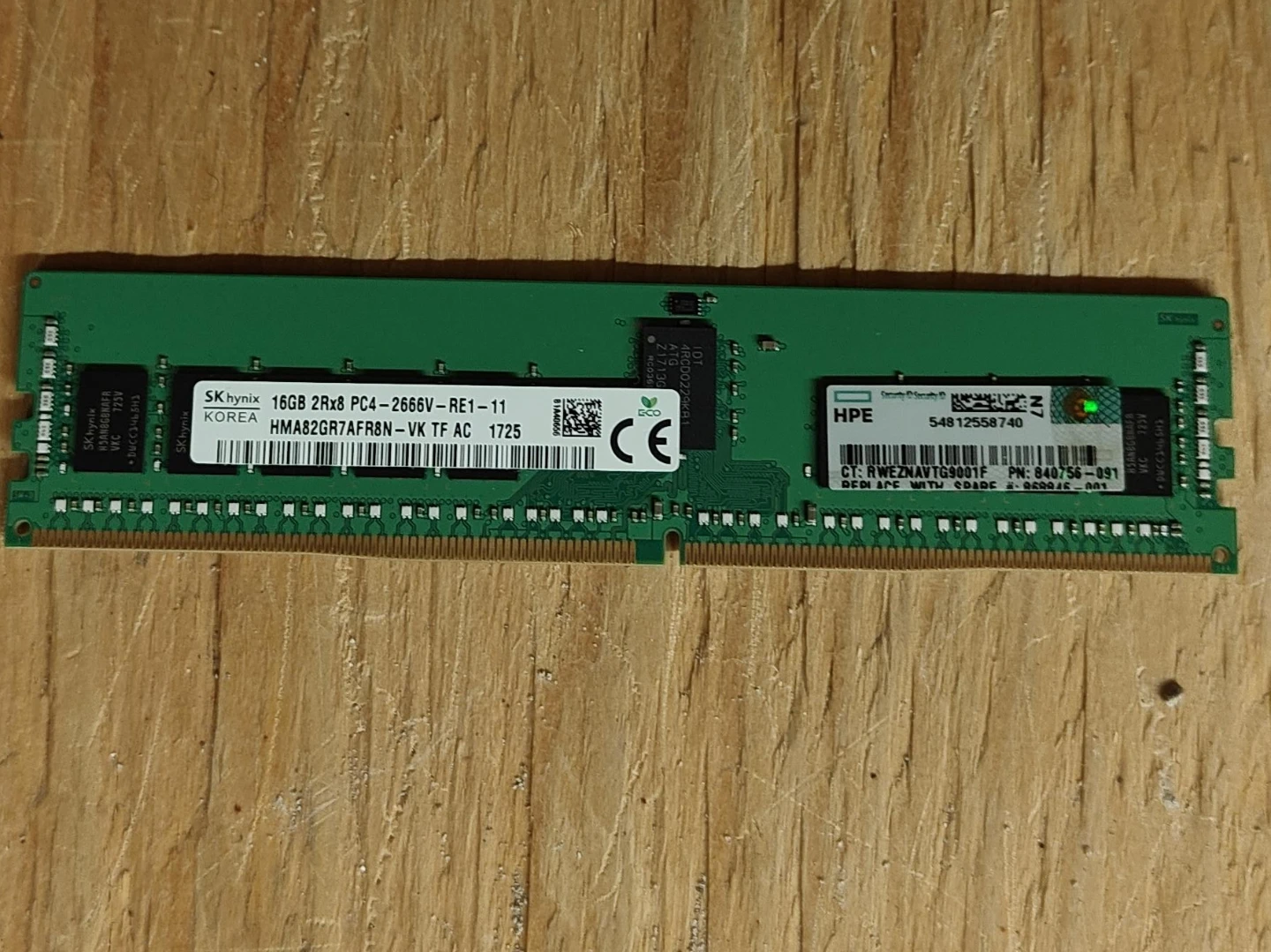 SK hynix 16GB DDR4 PC4-2666V RAM Module