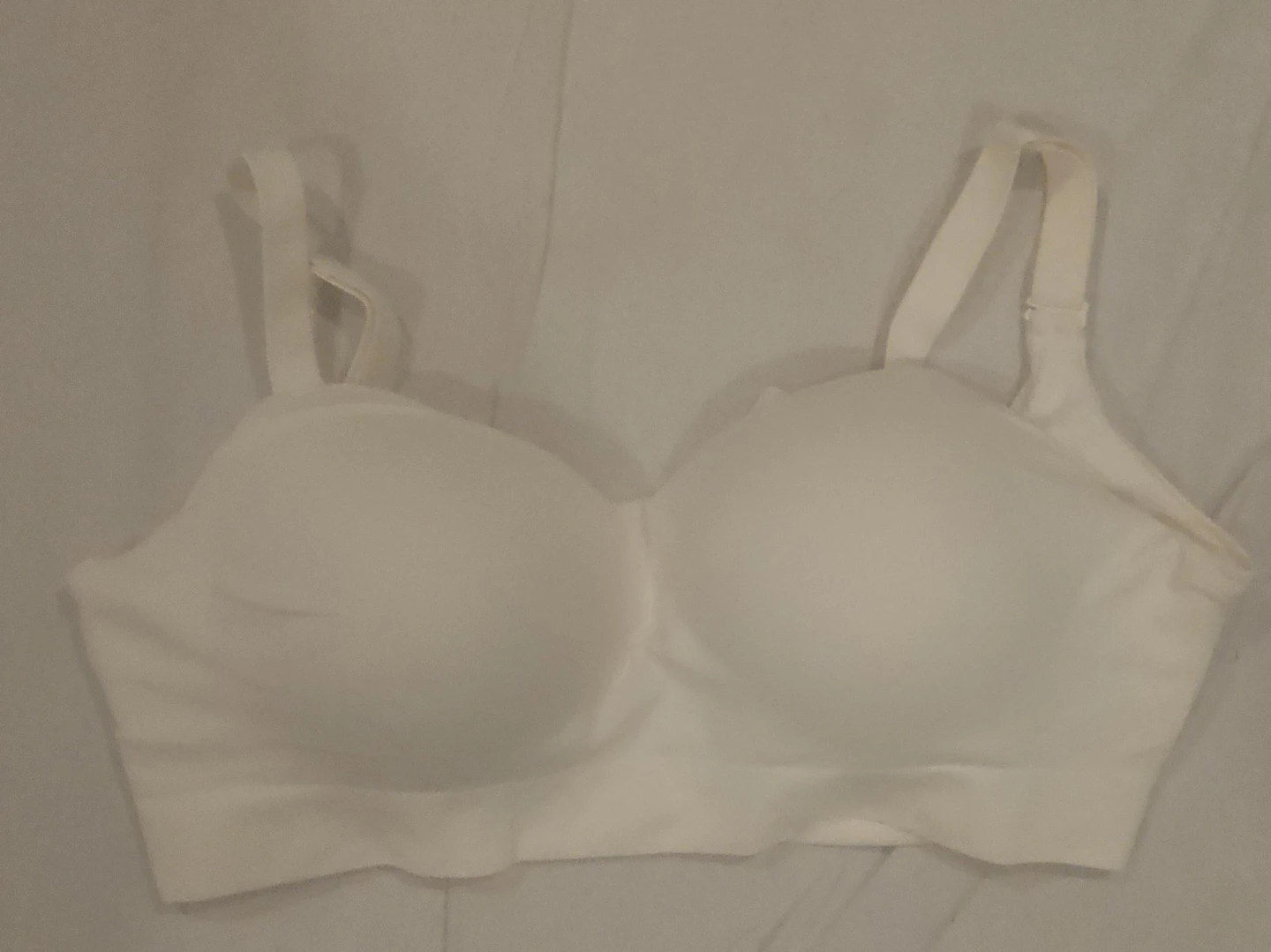 White Wireless Bra
