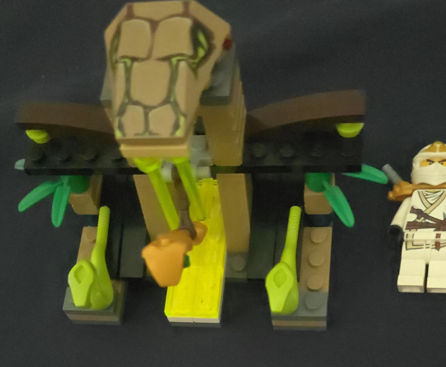 Lego ninjago venomari shrine