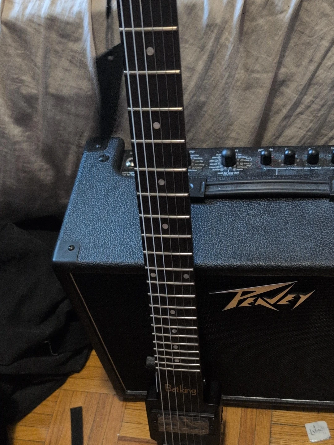 Batking Electric Guitar with Peavey Amp