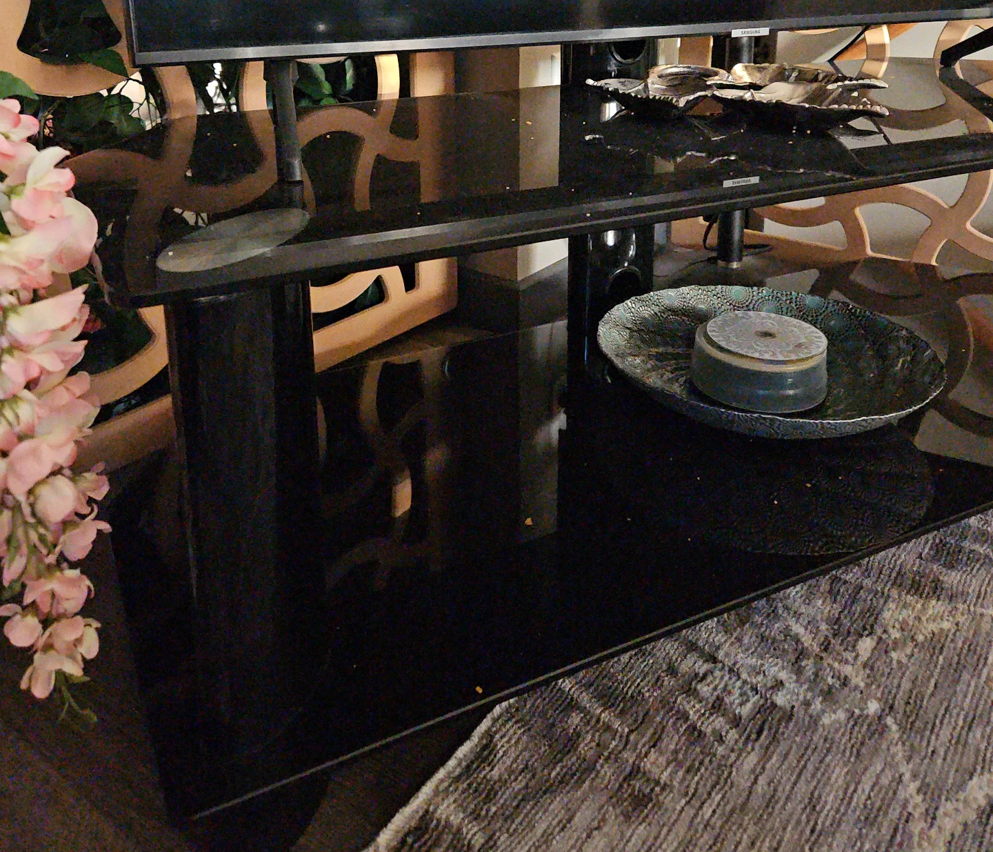 Samsung TV Stand
