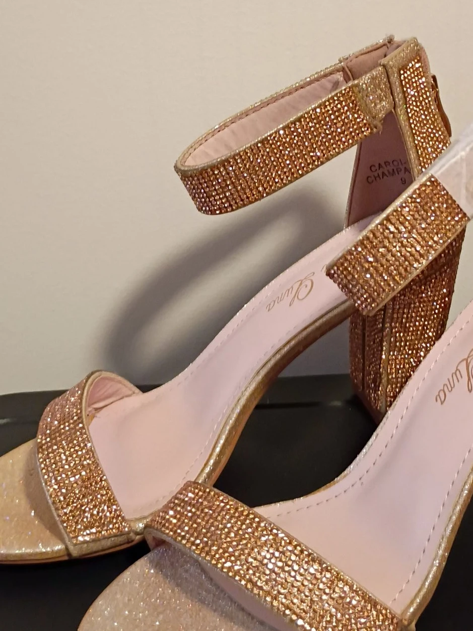 Betsey Johnson Rose Gold Sparkle Heels Size 9