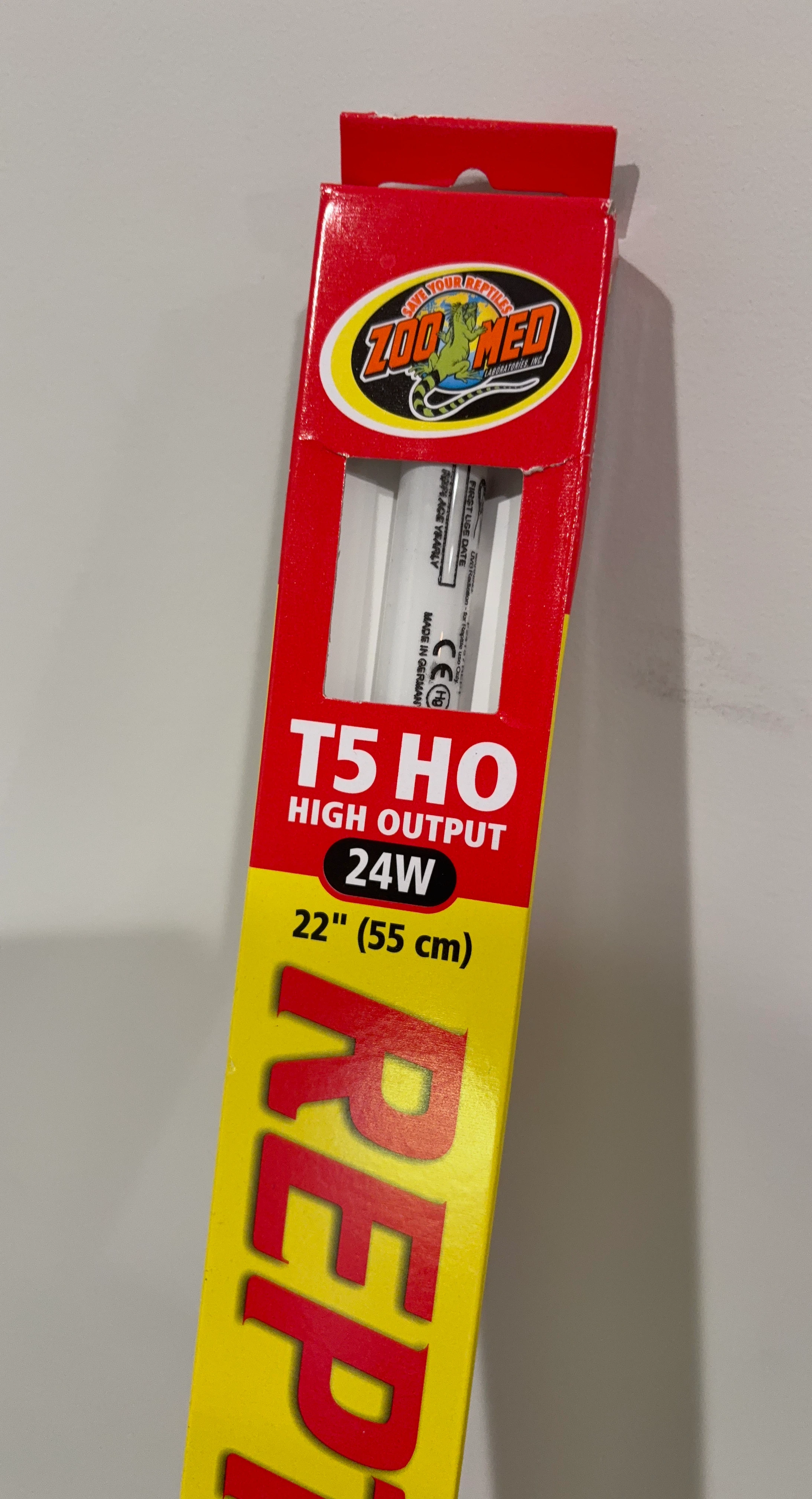 Zoo Med ReptiSun T5 HO High Output 24W UVB Light