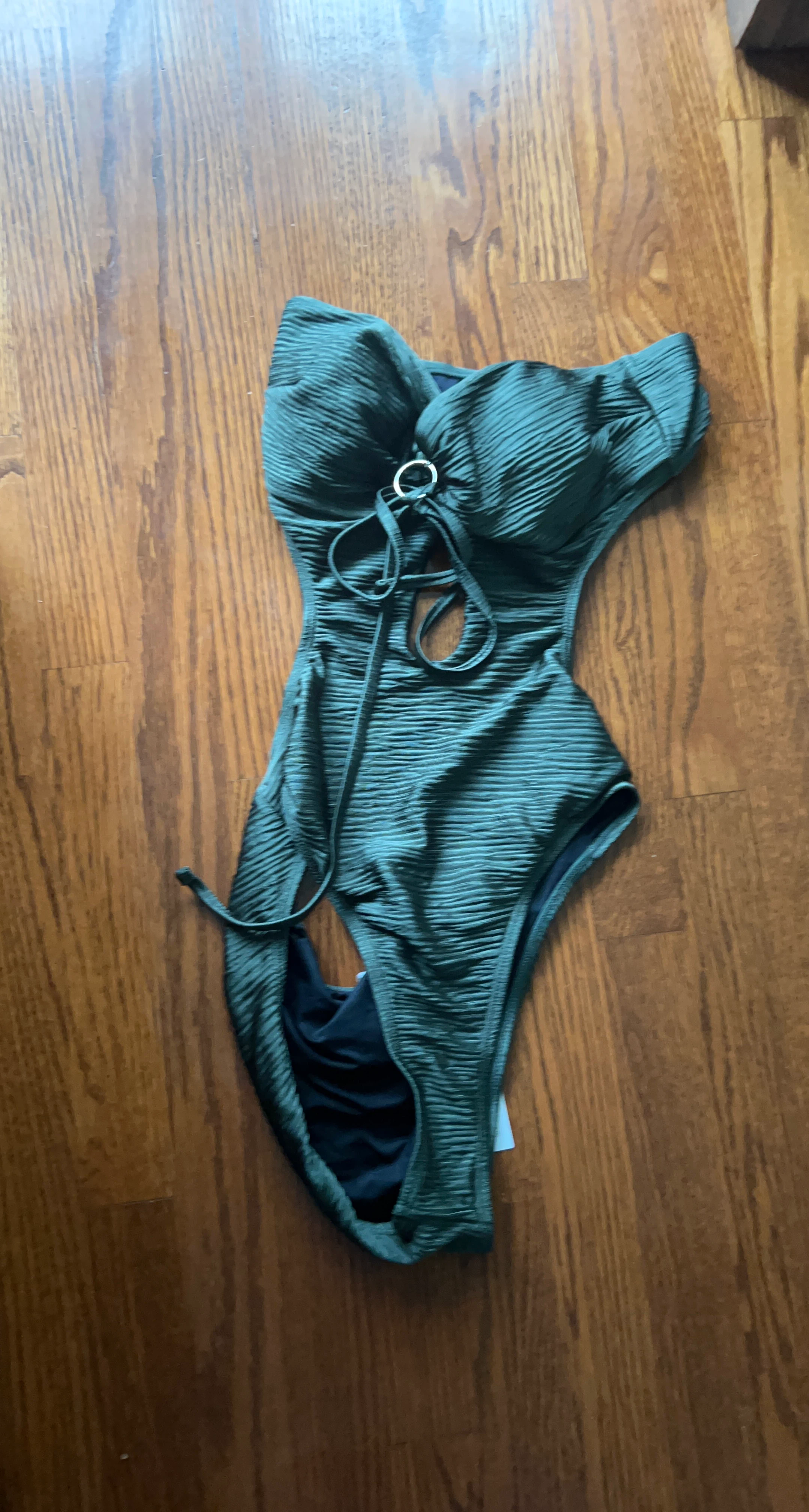 CUPSHE One-Piece Swimsuit