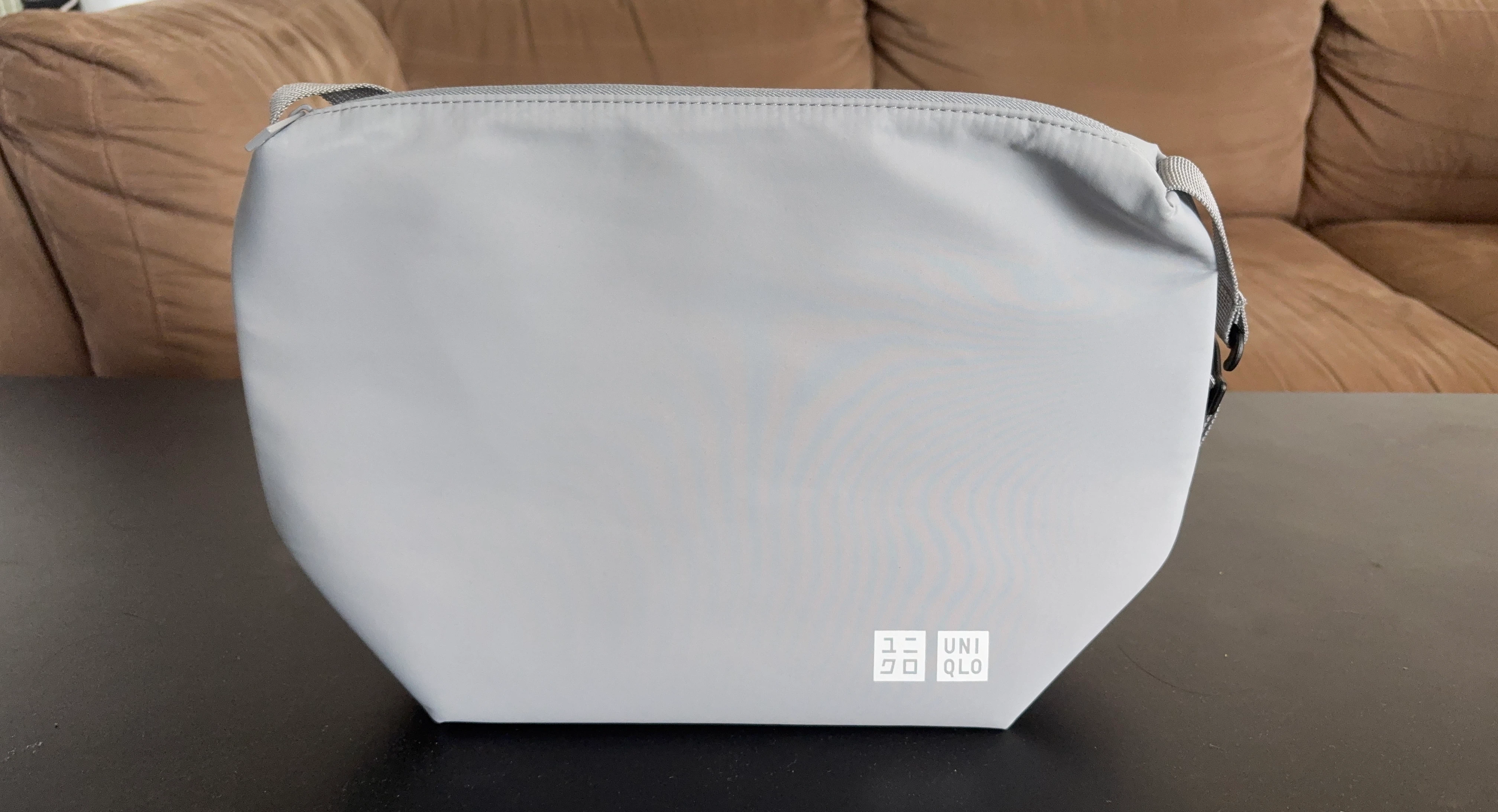 UNIQLO Grey insulated lunch bag
