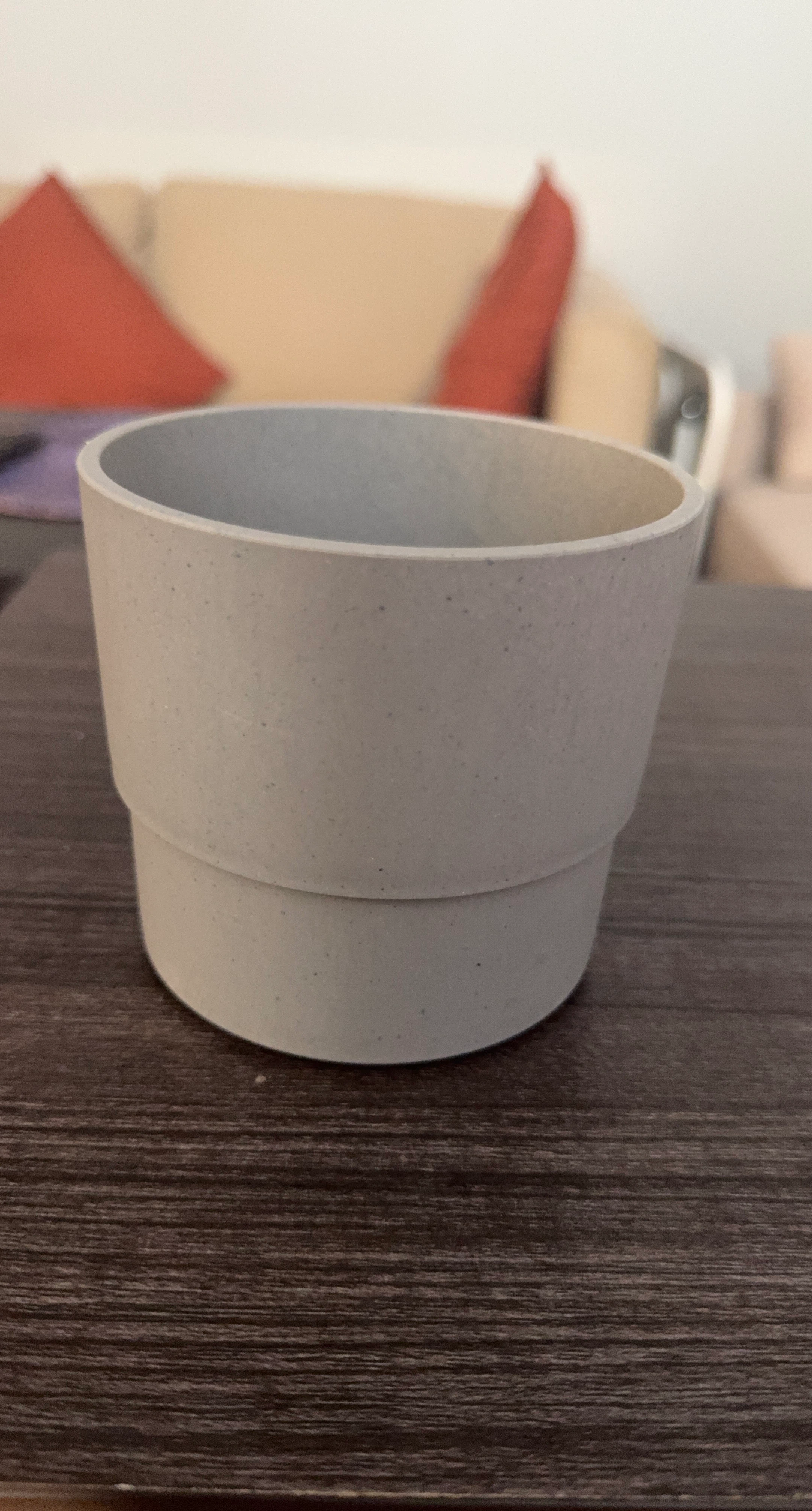 Grey Pot