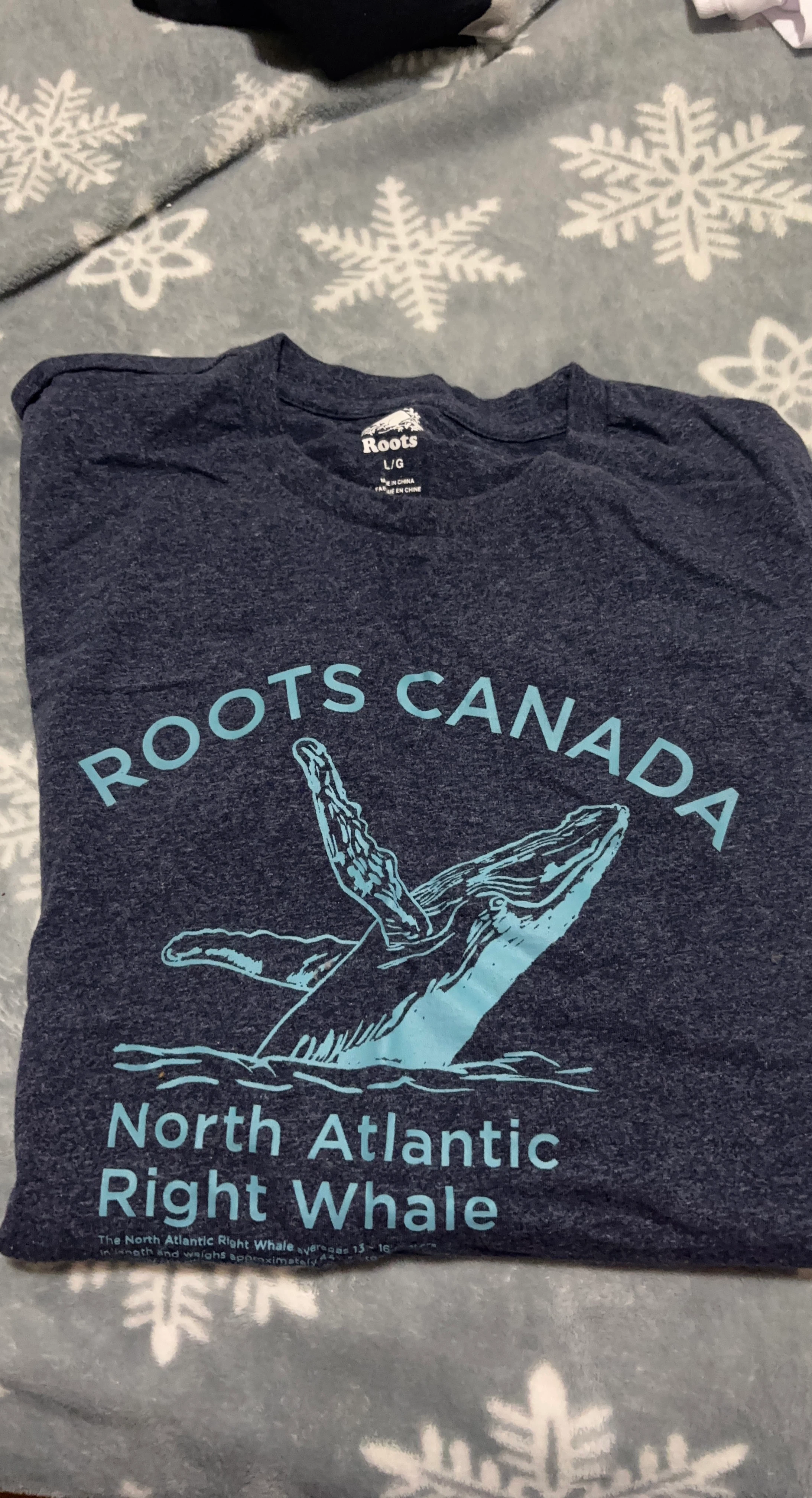 Roots Canada North Atlantic Right Whale T-Shirt L/G