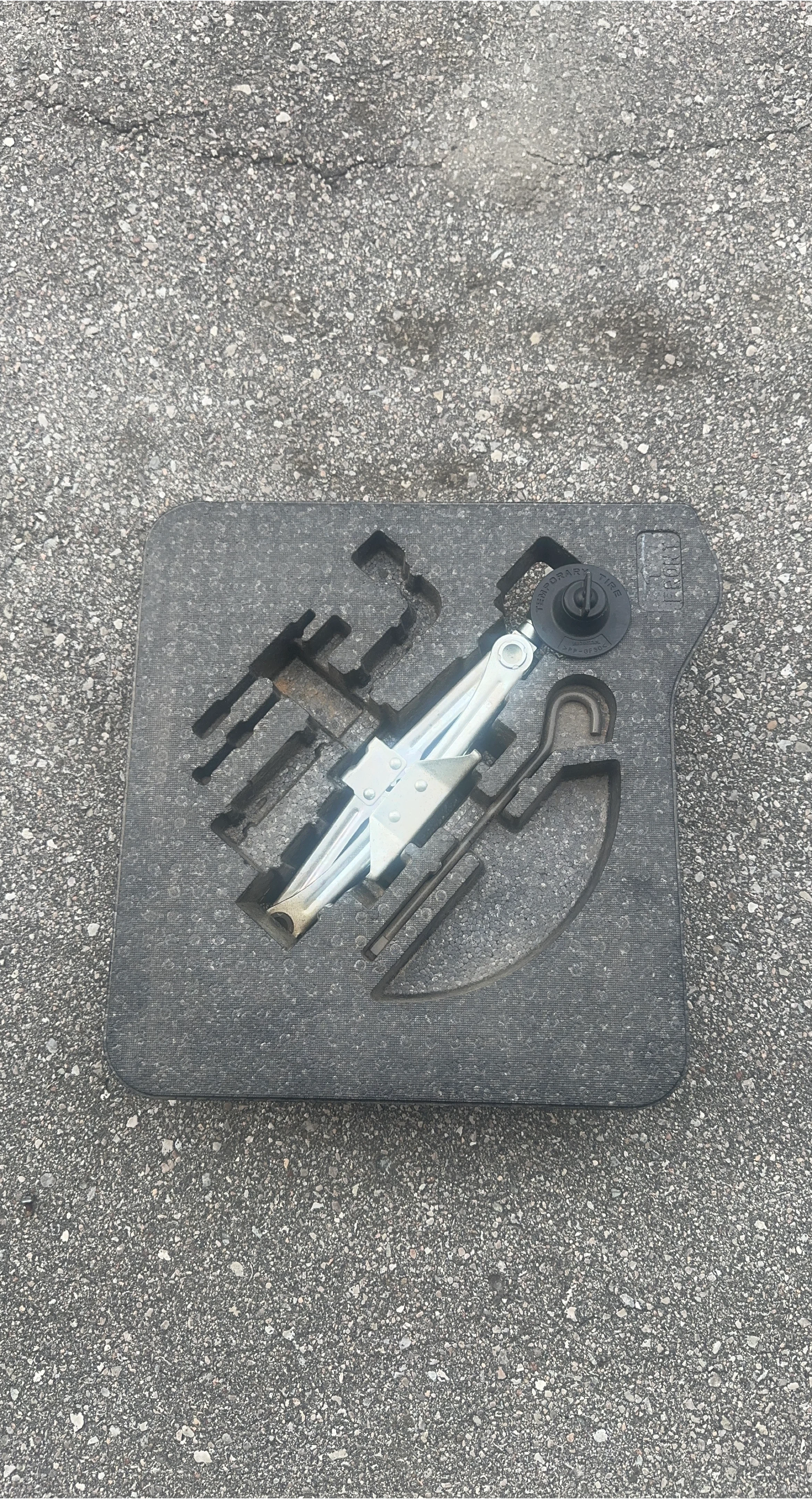 Temporary Tire Jack and Tool Kit