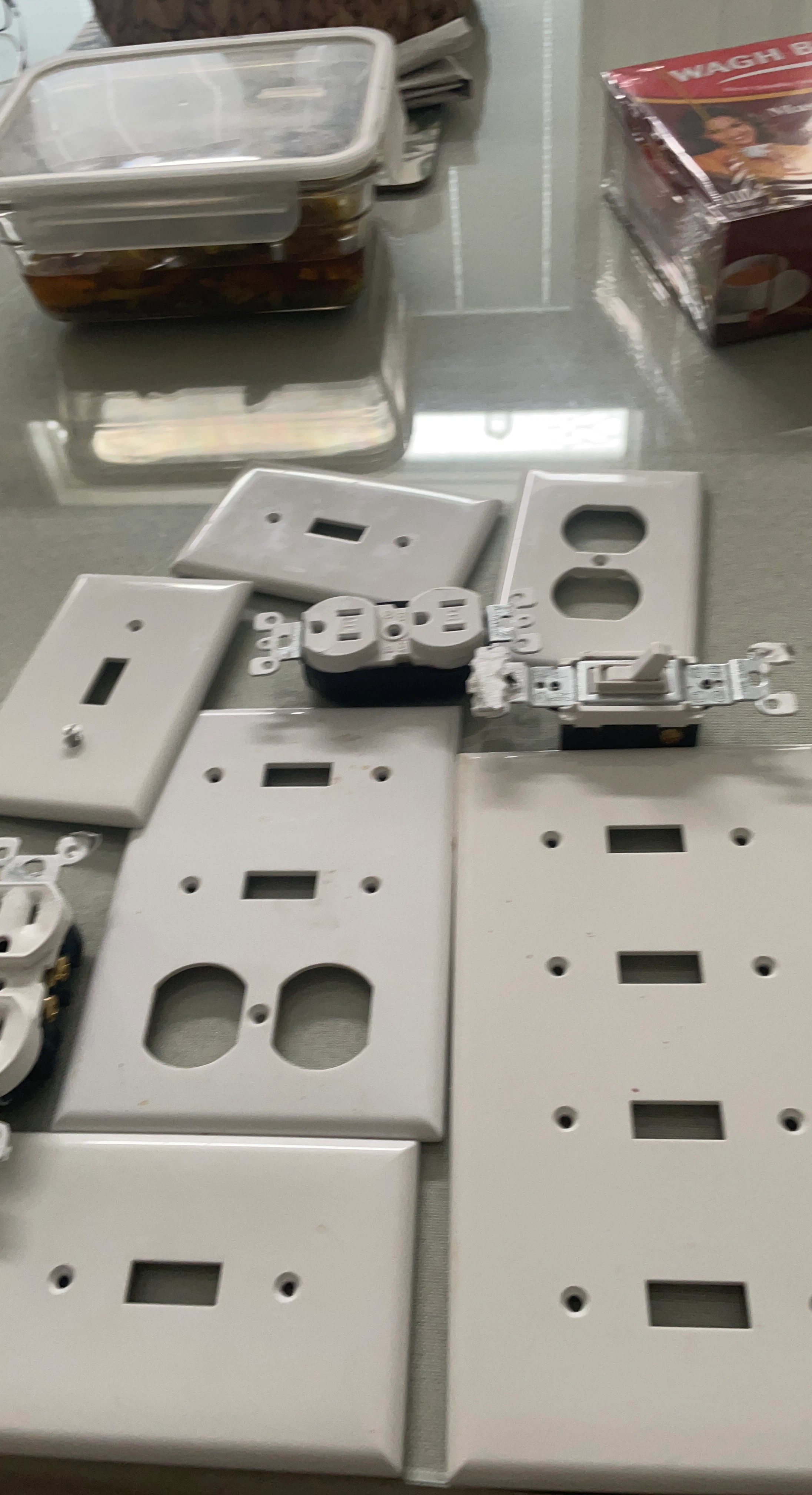 20-30 Assorted Electrical Outlet and Switch Plates