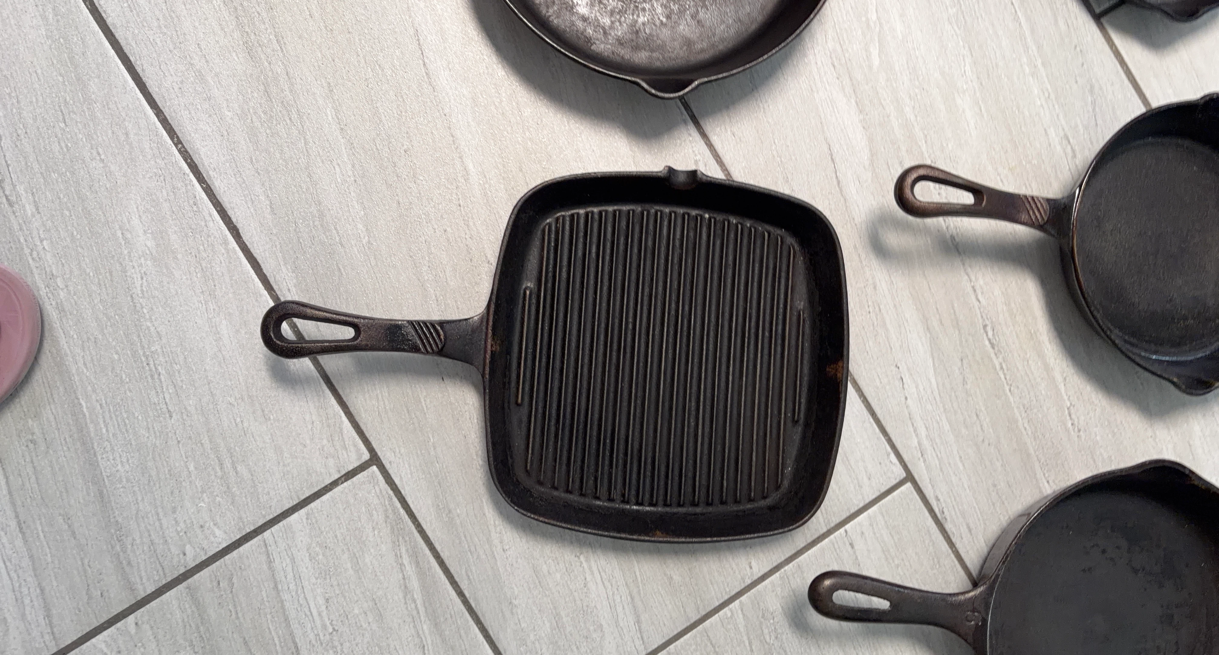 Country Cabin Square Grill Pan