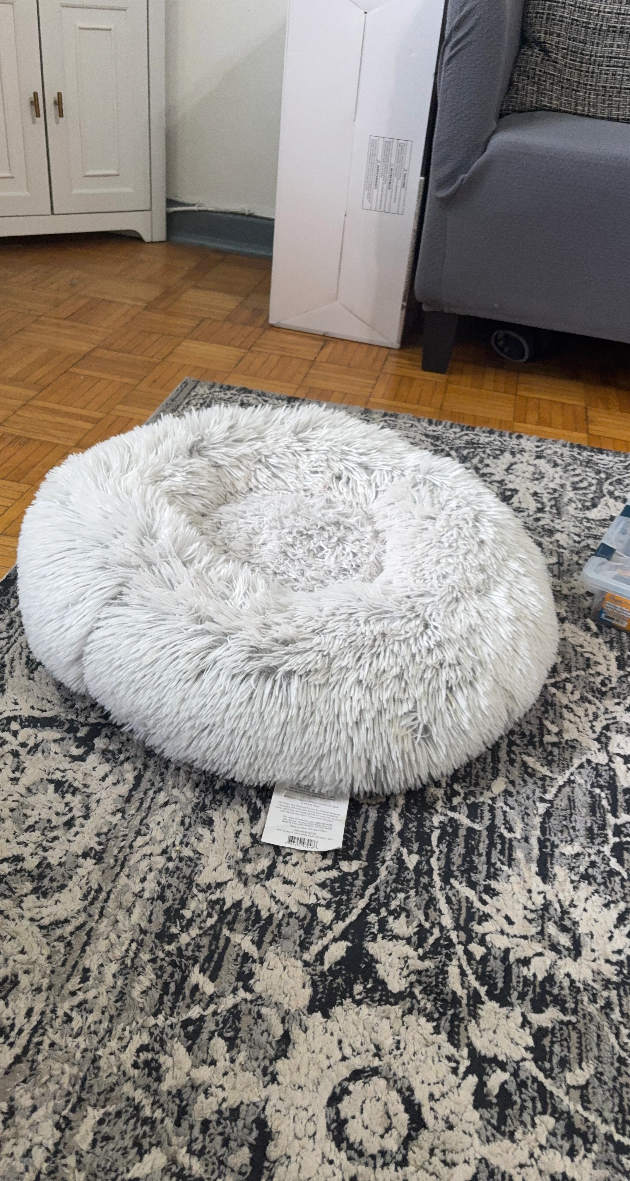 Plush Round Pet Bed