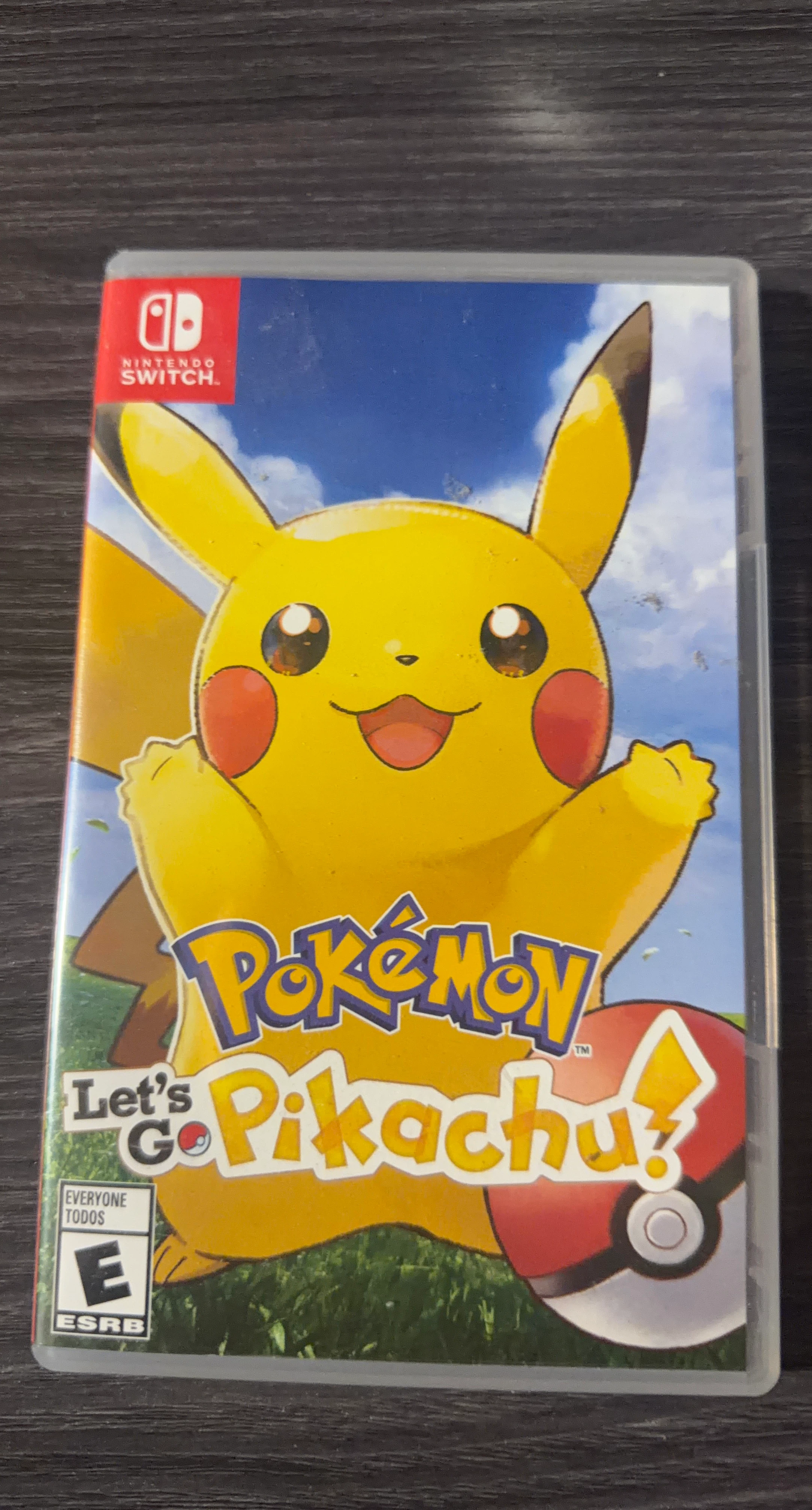 Nintendo Switch Pokémon: Let's Go, Pikachu! Game