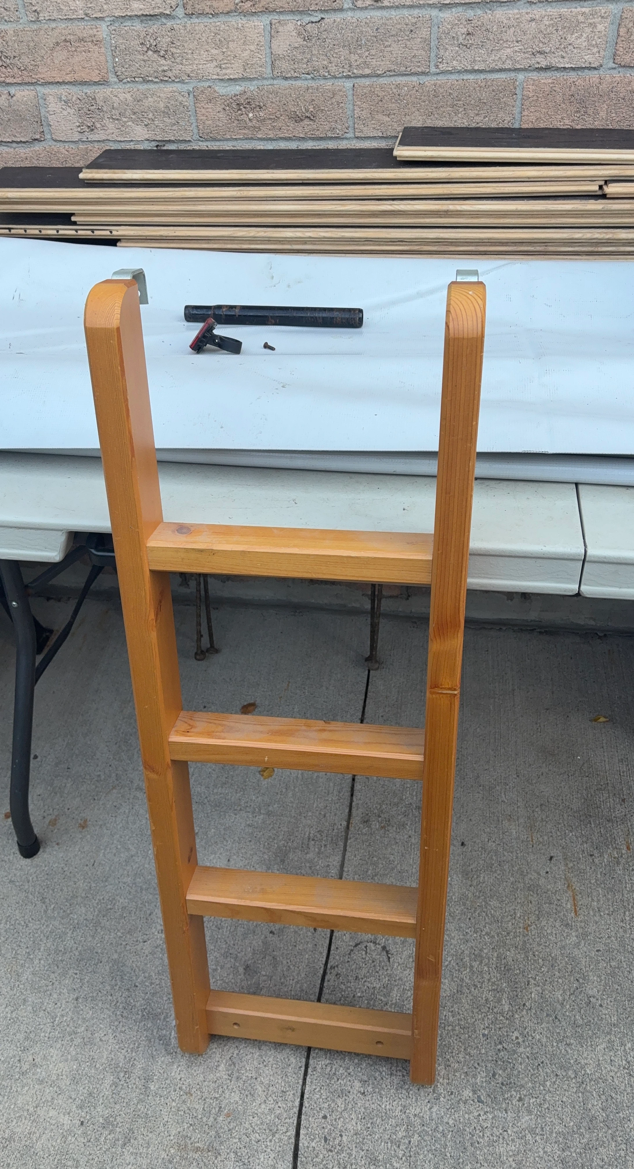 Wooden step ladder