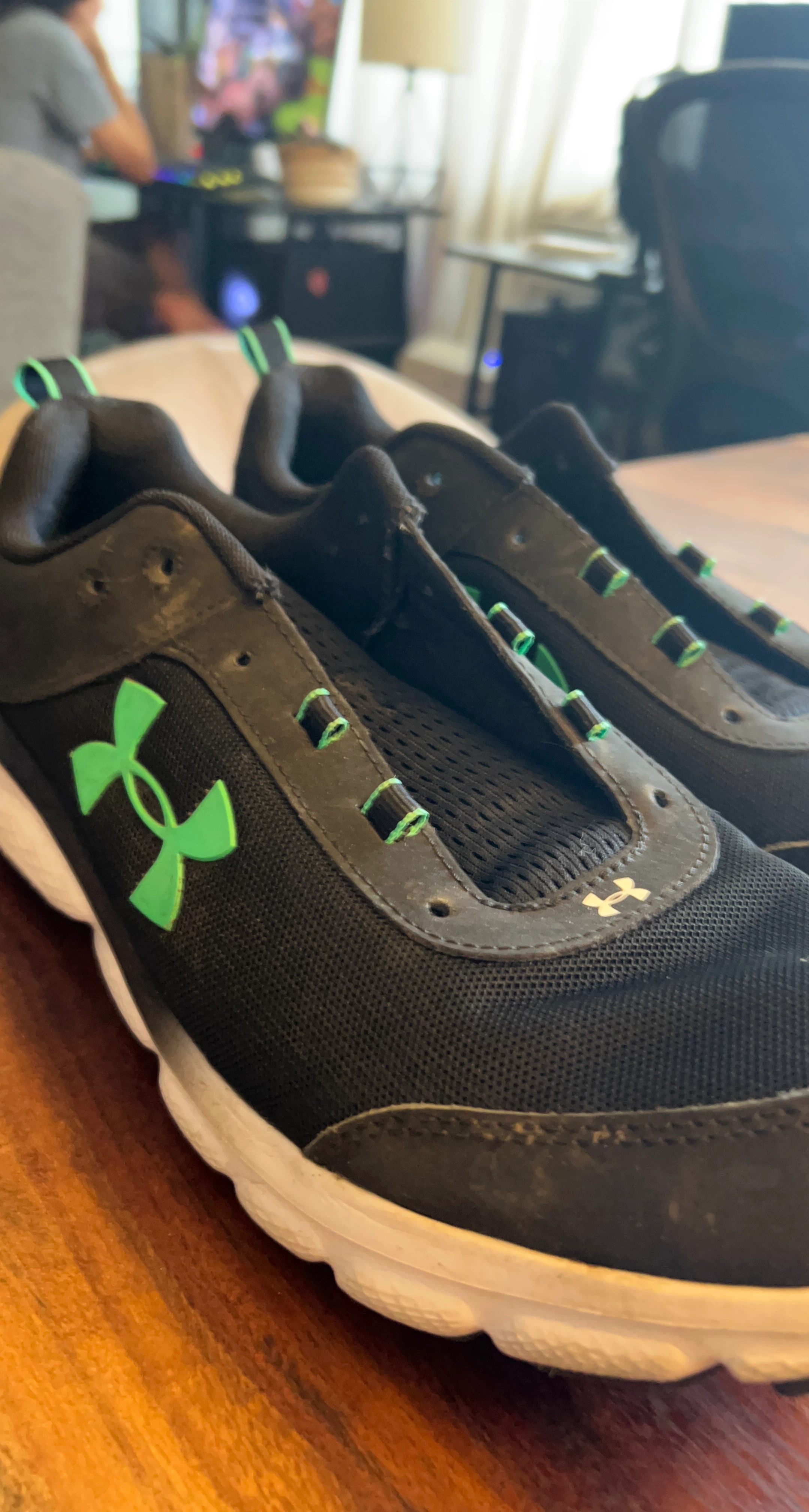 Under Armour Black & Green Running Shoes