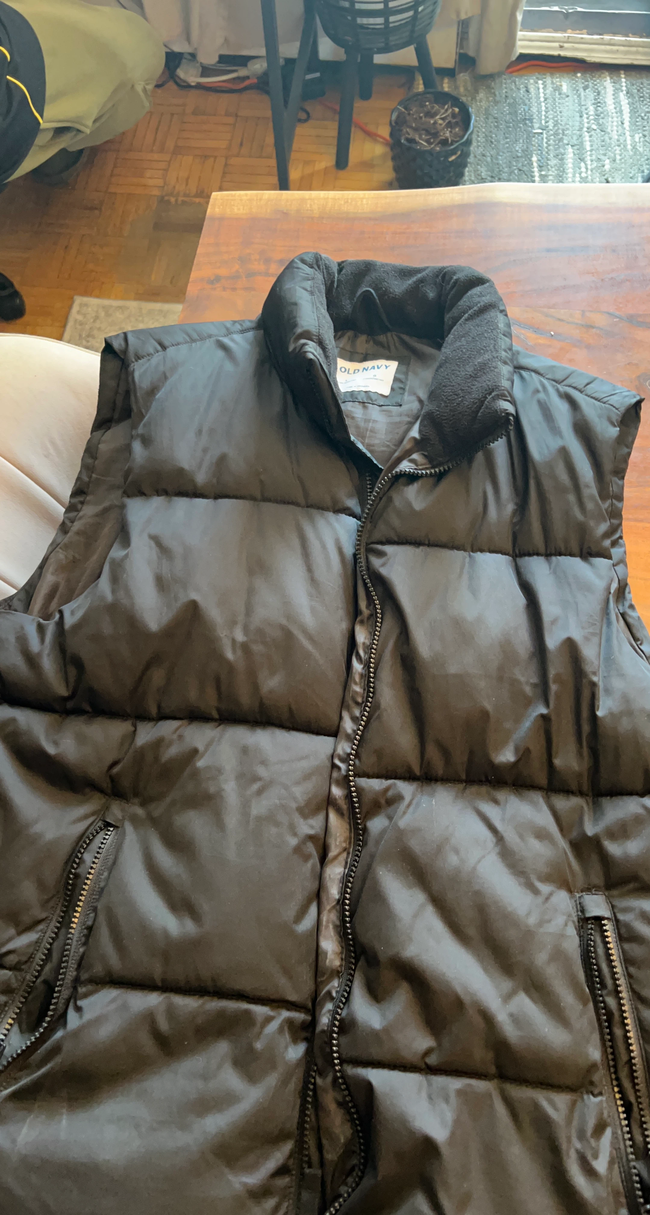 Old Navy Black Puffer Vest