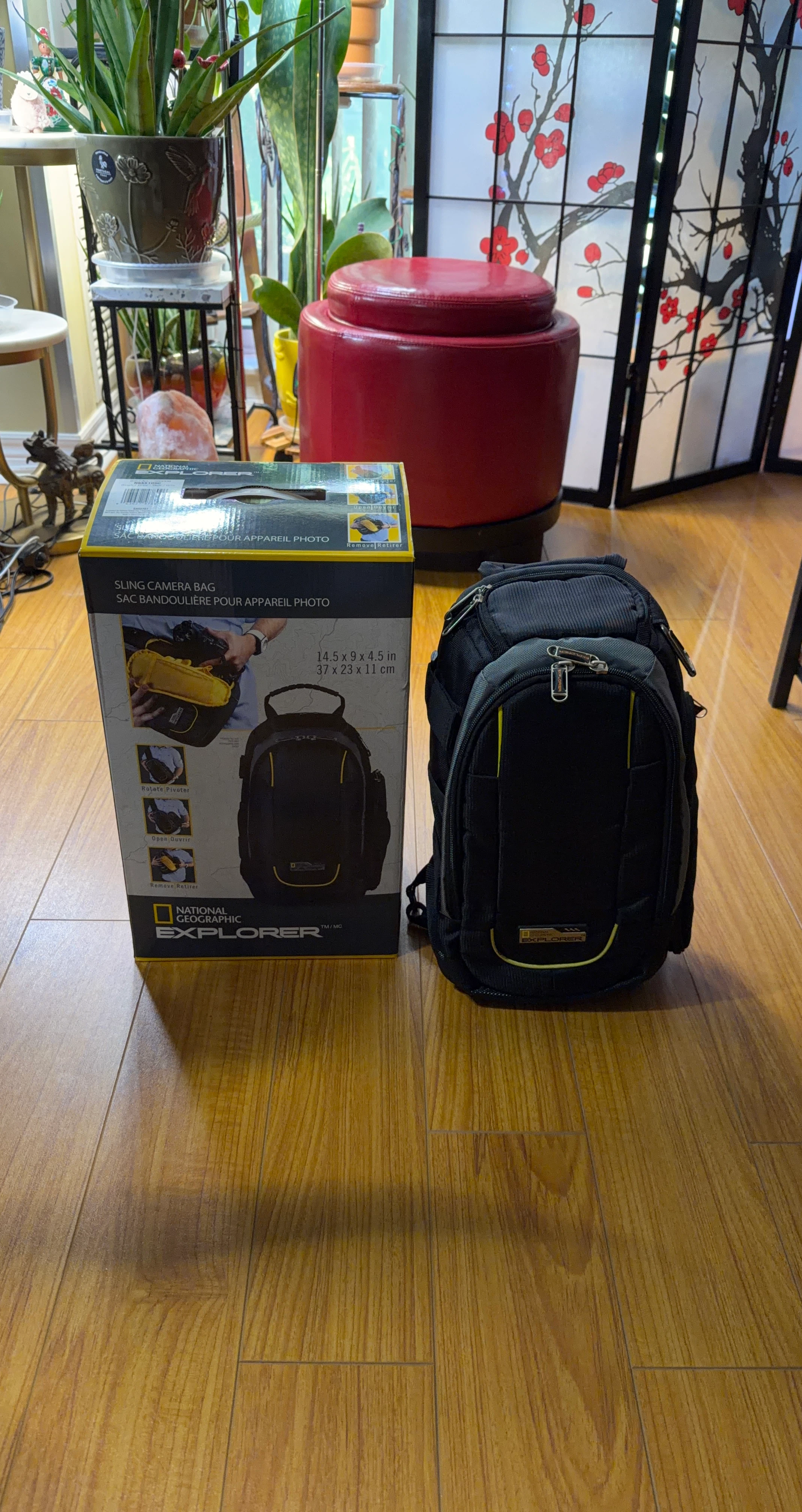 National Geographic Explorer Sling Camera Bag