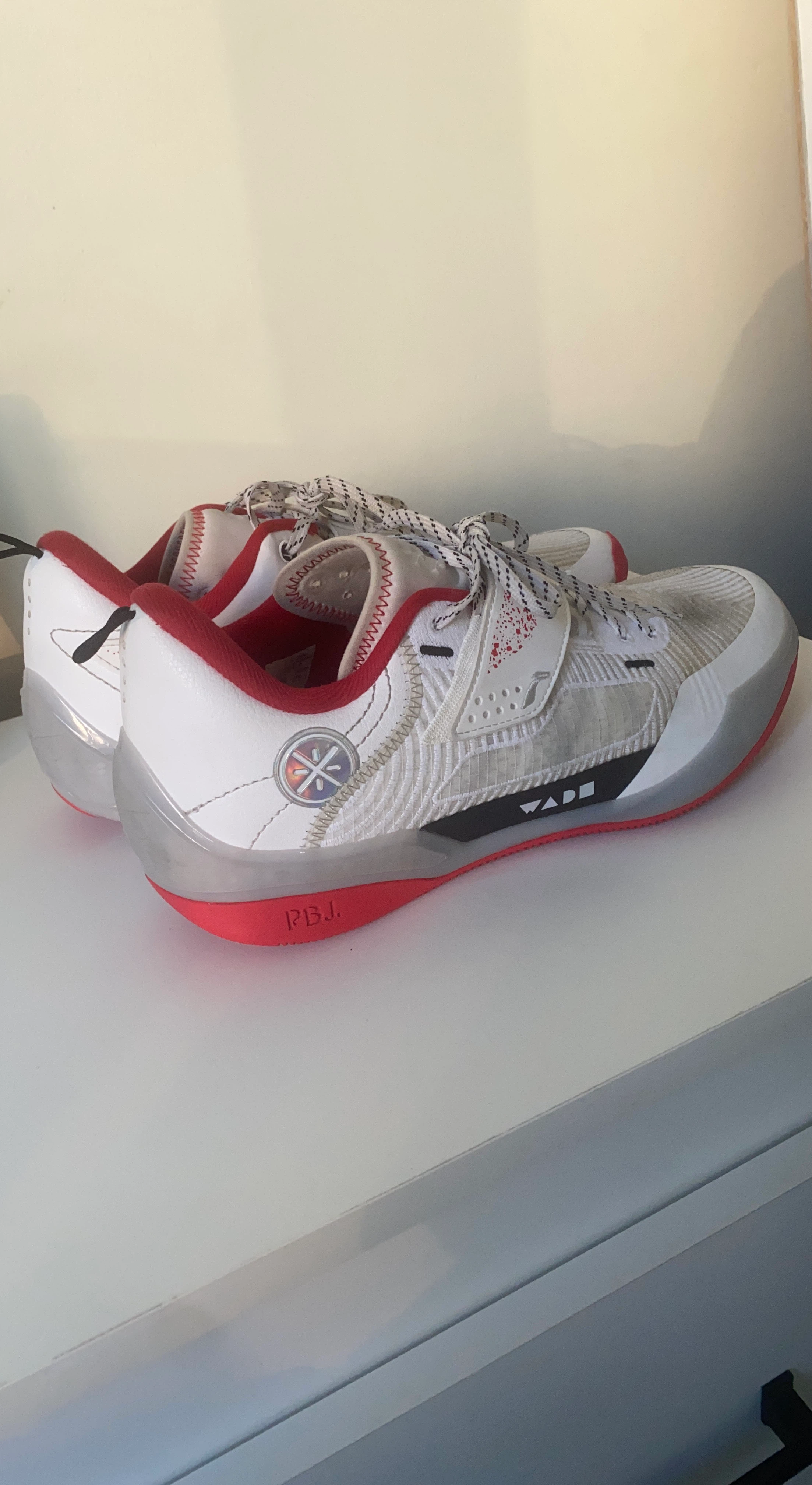 Way Of Wade Basketball/Volleyball Shoes Men Size 9.5