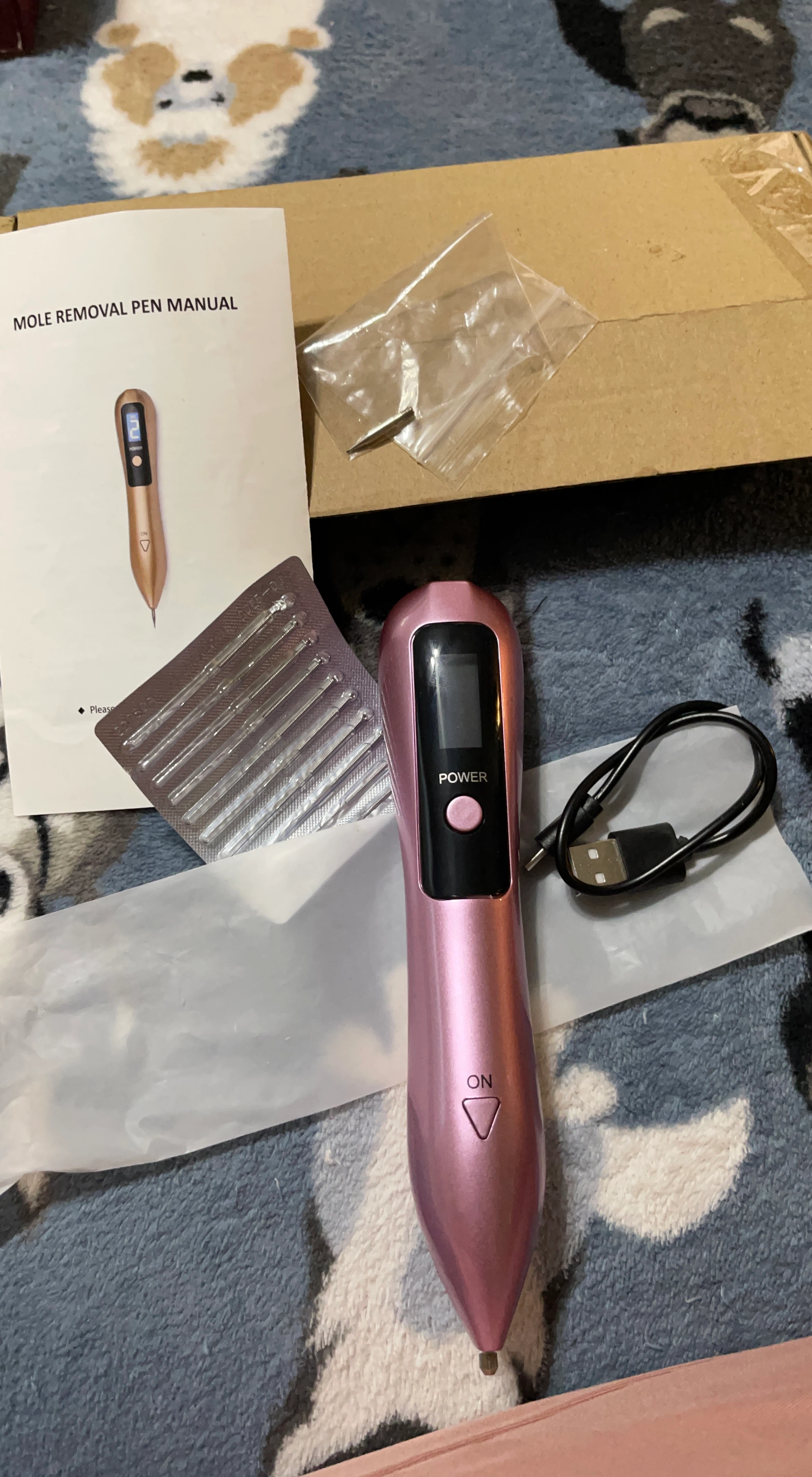 Pink Mole Removal Pen with USB Charger and Needles