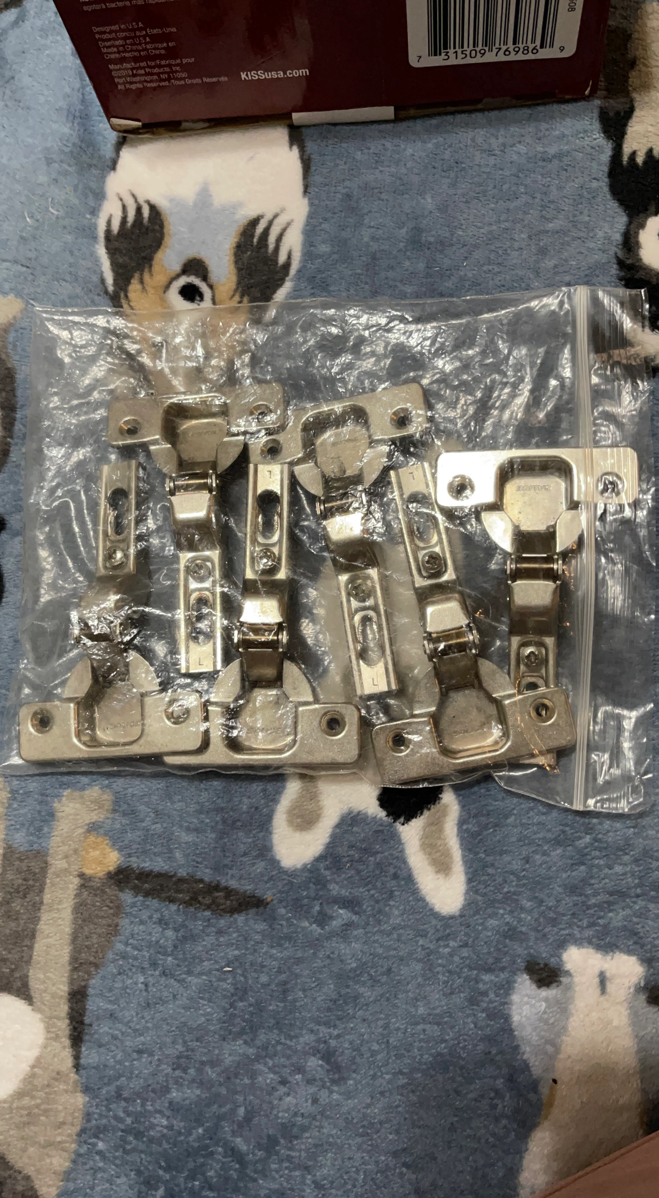 KISSUSA Hinges