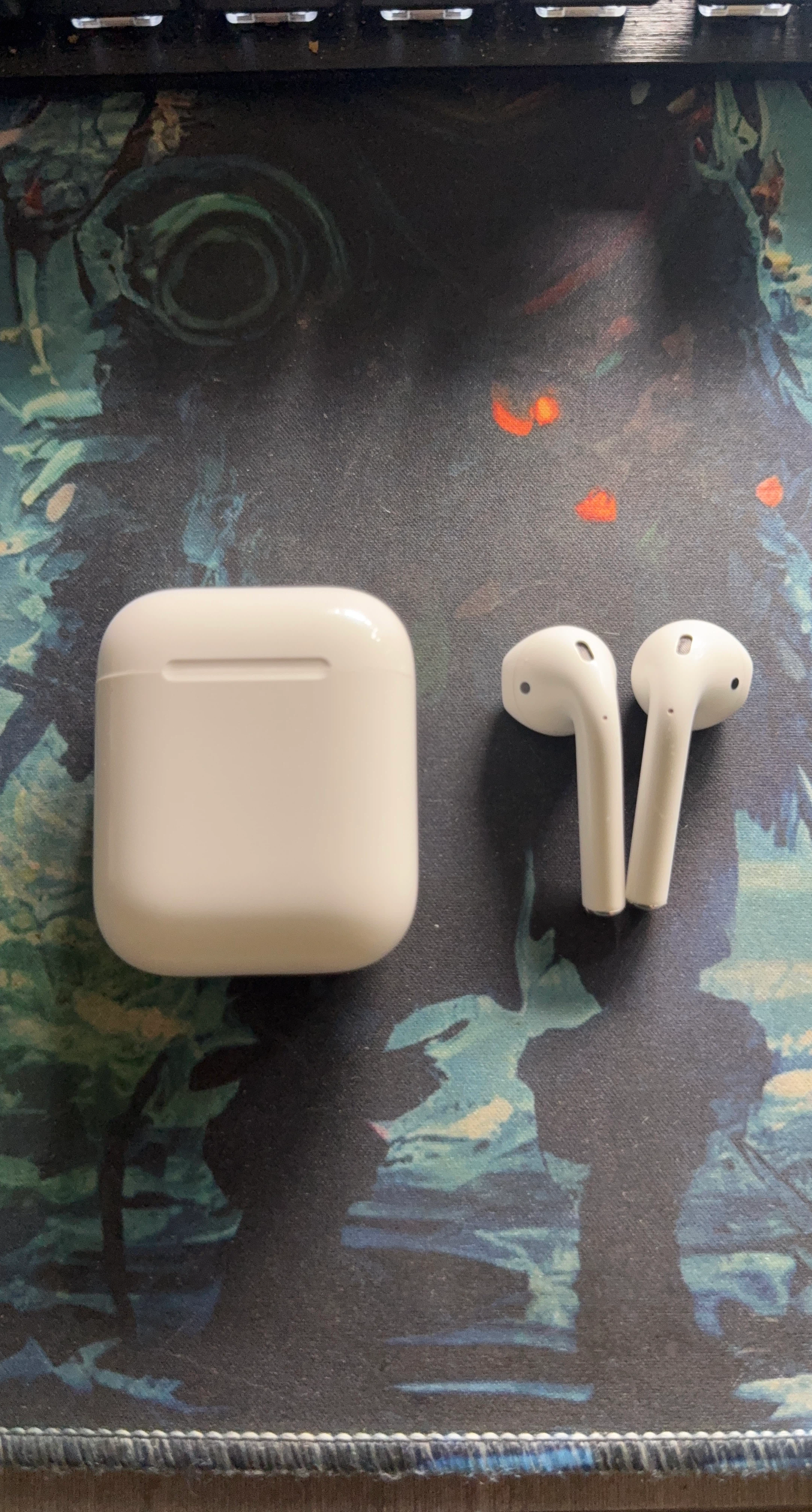 Apple AirPods (2nd Generation)