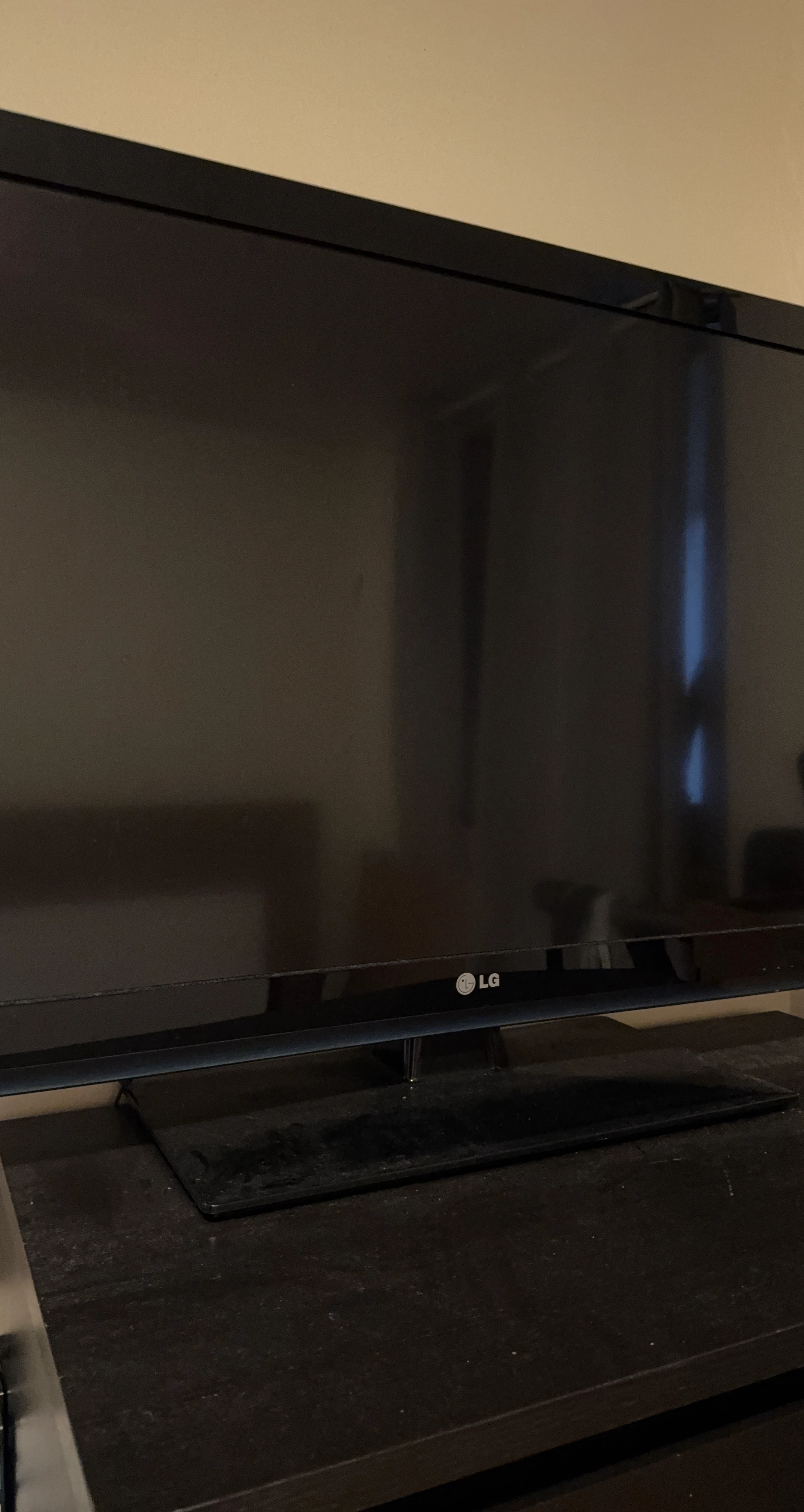 LG Television