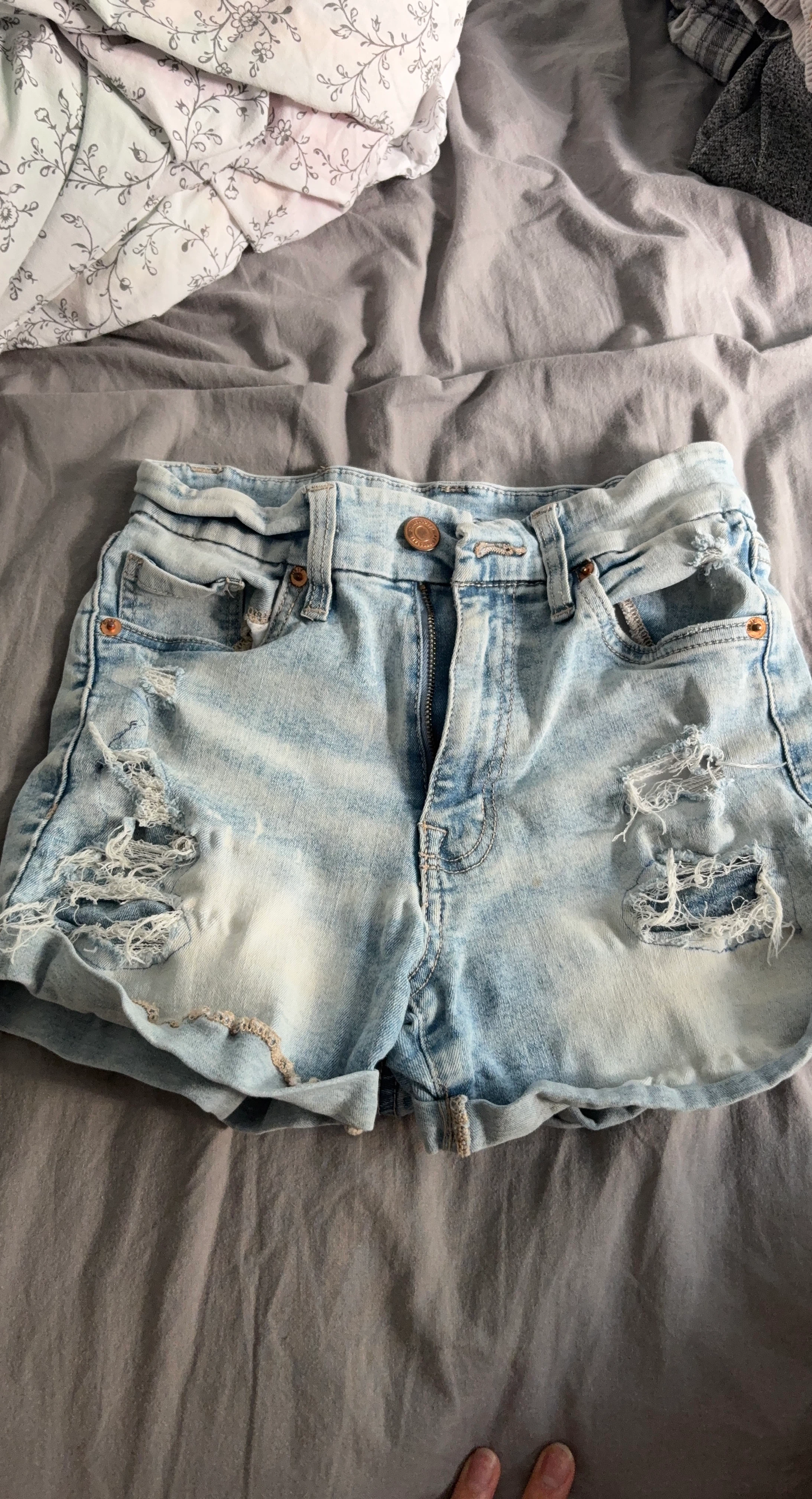 Aéropostale high rise jean shorts (offers/bargaining allowed)