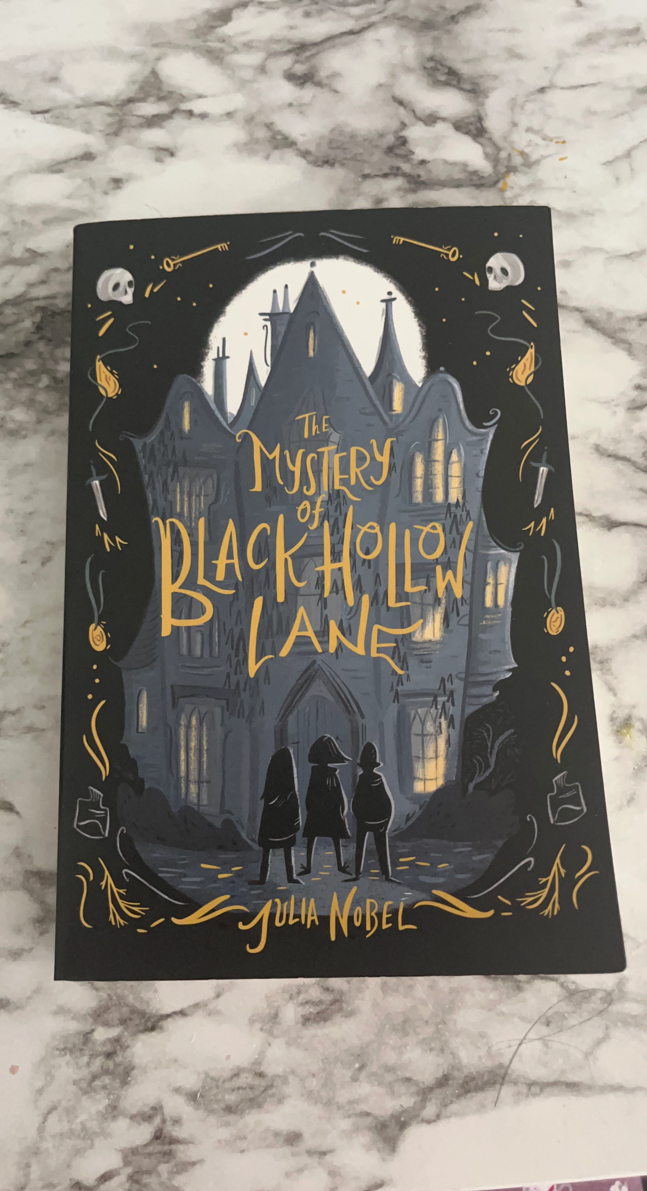 The Mystery of Black Hollow Lane by Julia Nobel