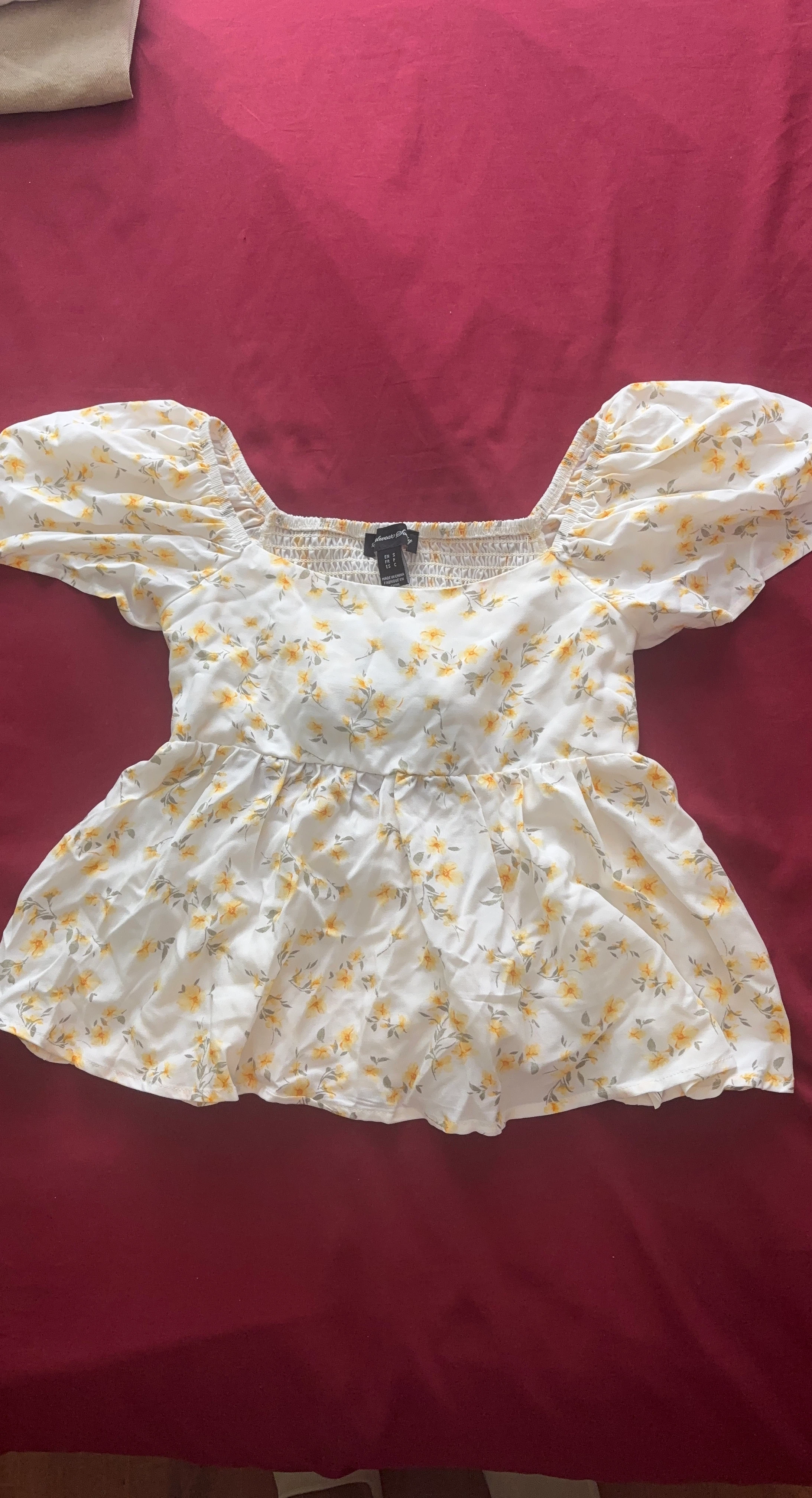 White Floral Puff Sleeve Peplum Top