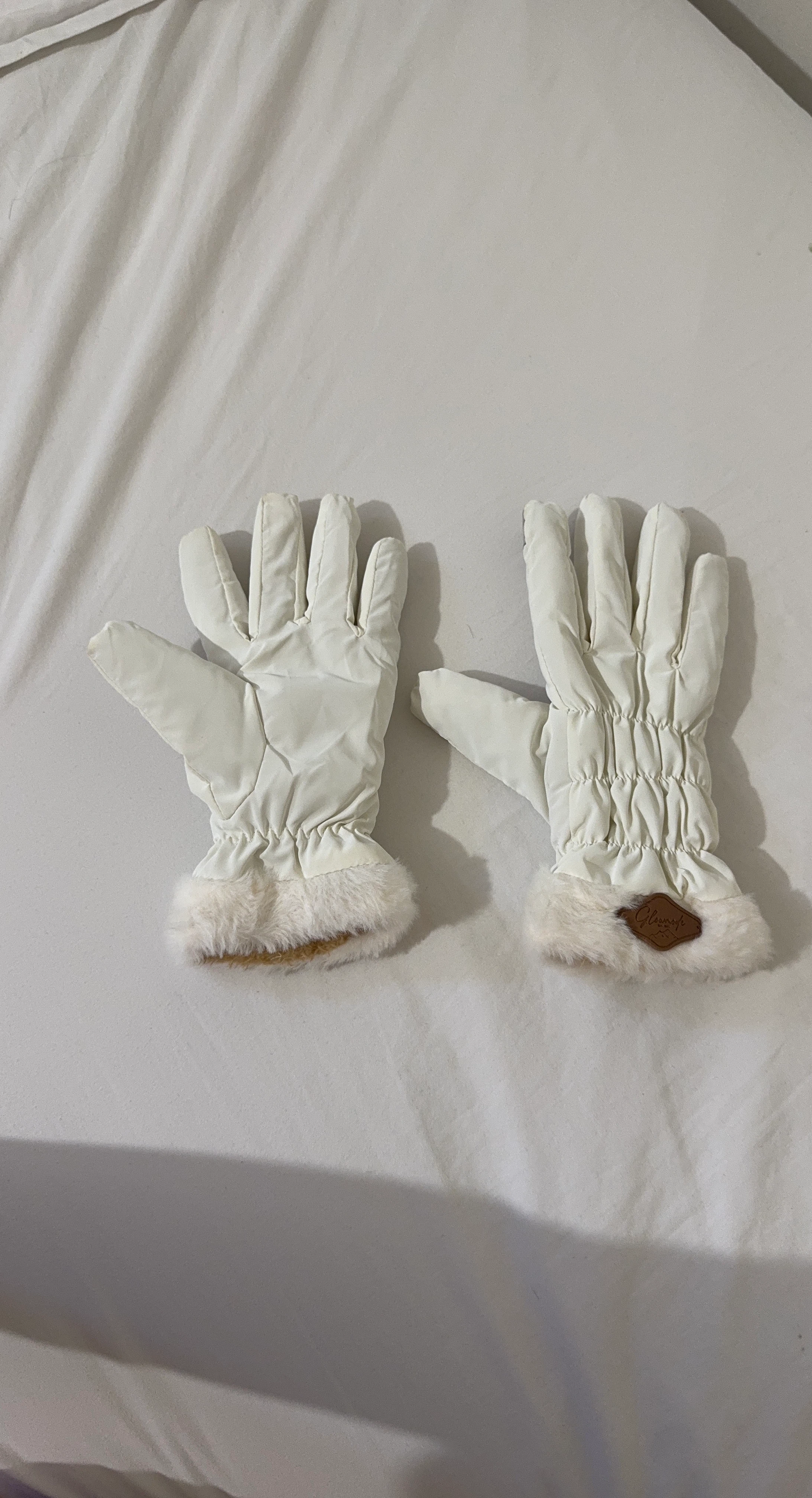 White Fur Trim Gloves