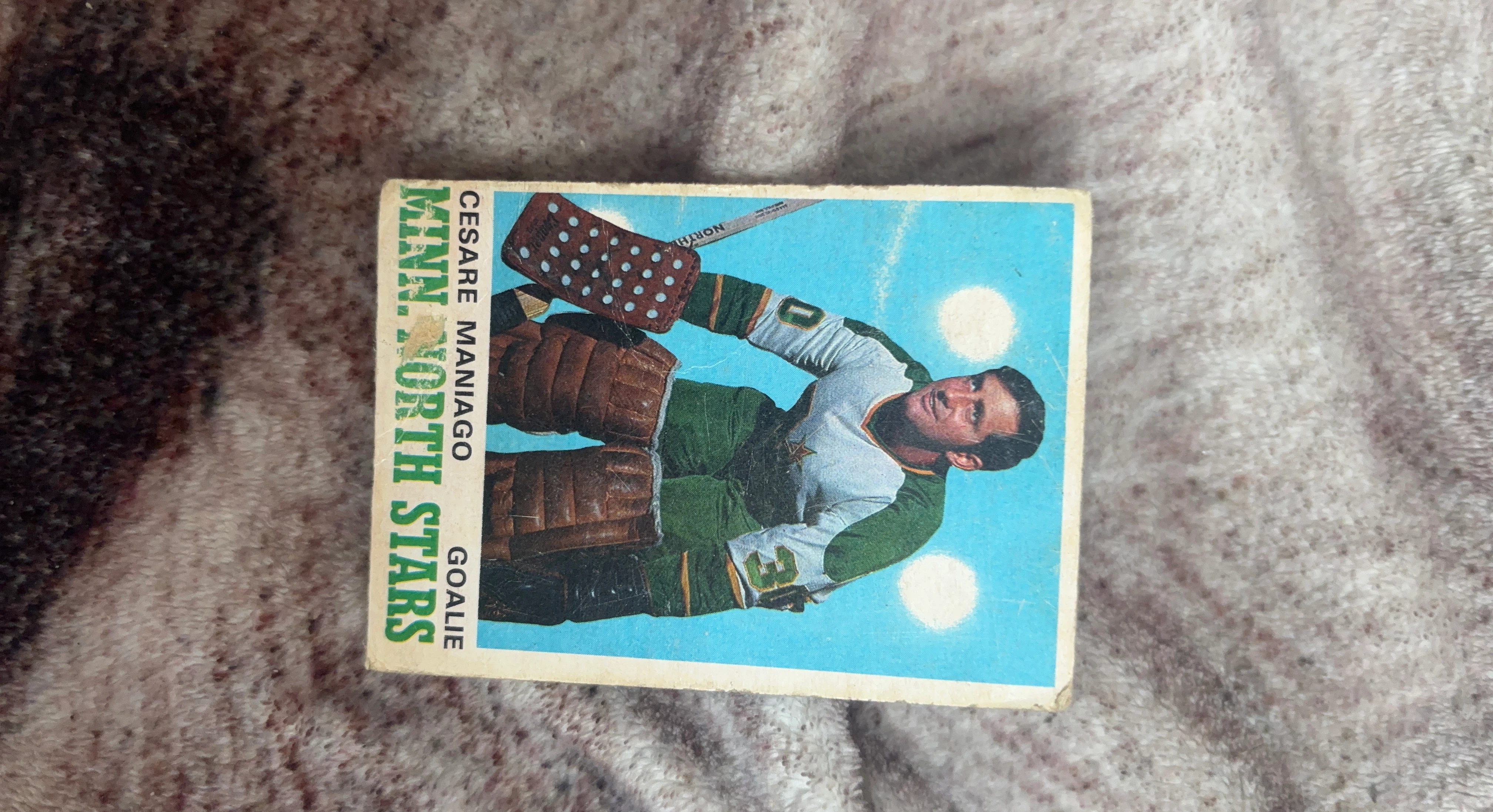 Cesare Maniago Minnesota North Stars Goalie Hockey Card