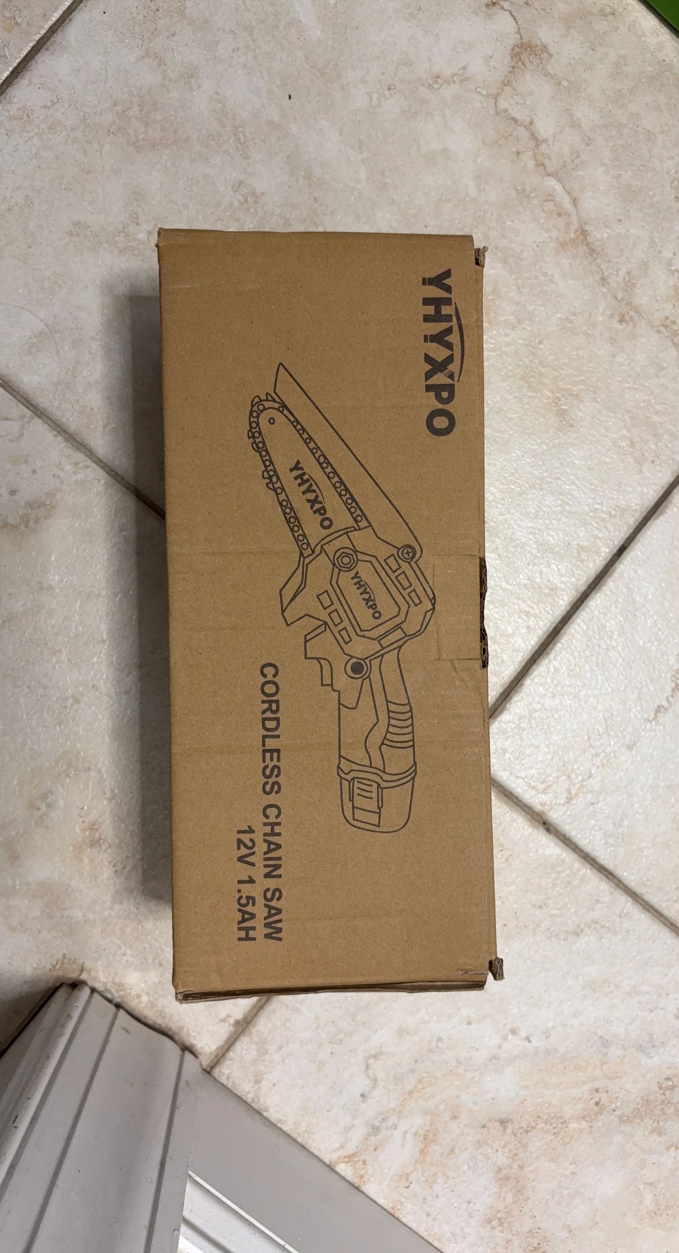 YHYXPO Cordless Chain Saw 12V 1.5AH