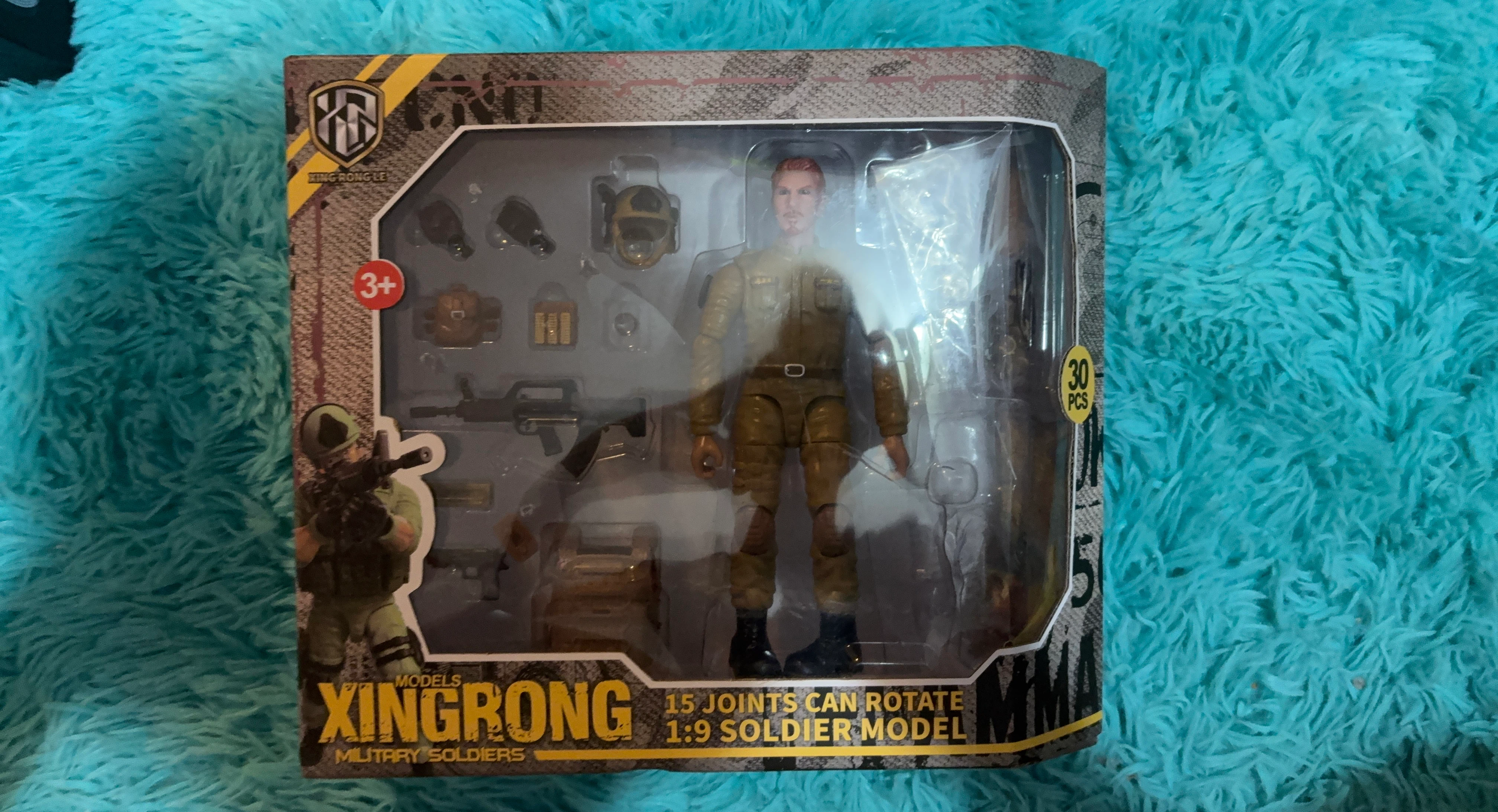 Xingrong Military Soldier 1:9 Scale Action Figure