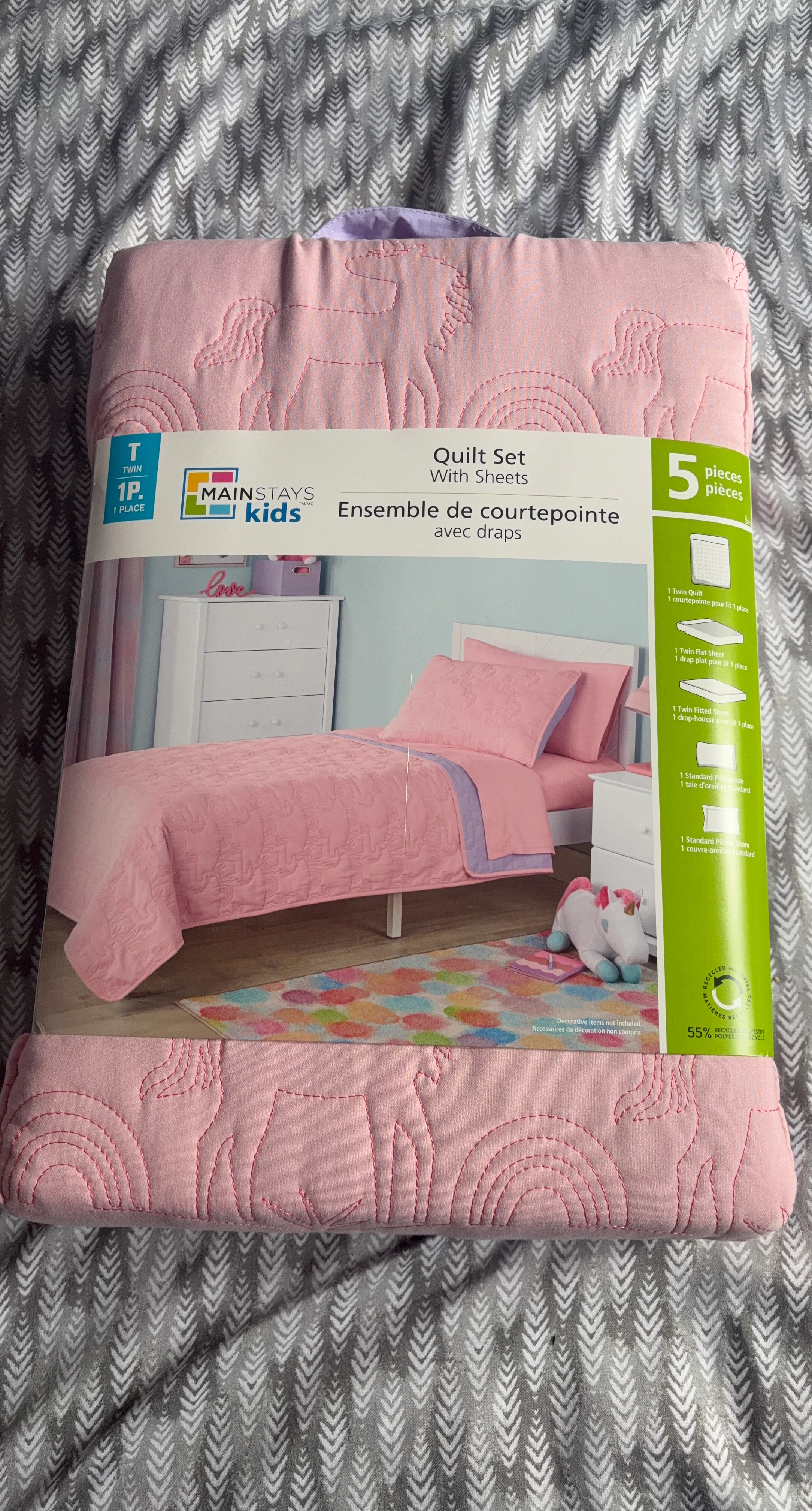 Mainstays Kids Twin Quilt Set with Sheets - Pink Unicorn
