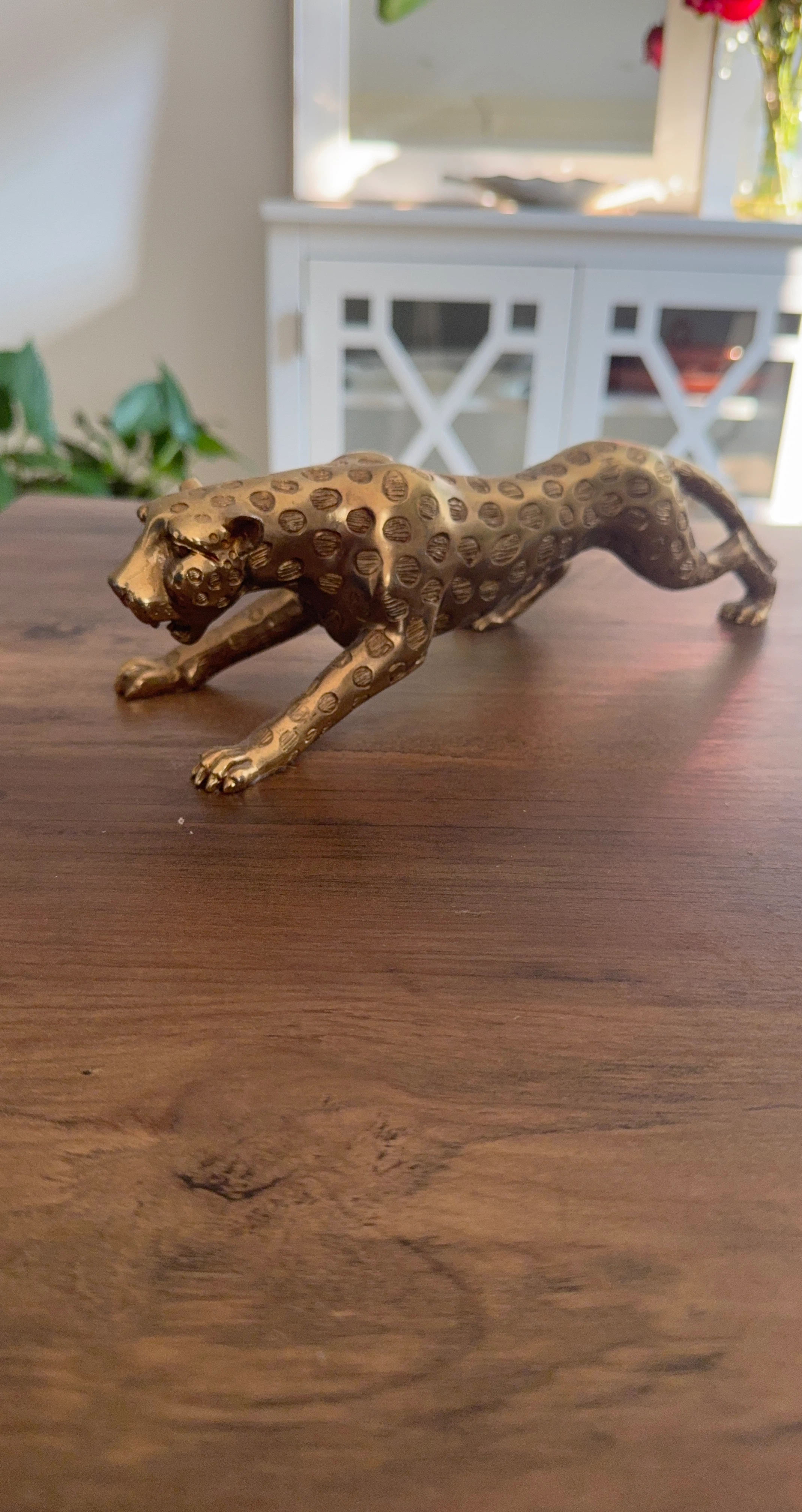 Decorative Cheetah Figurine