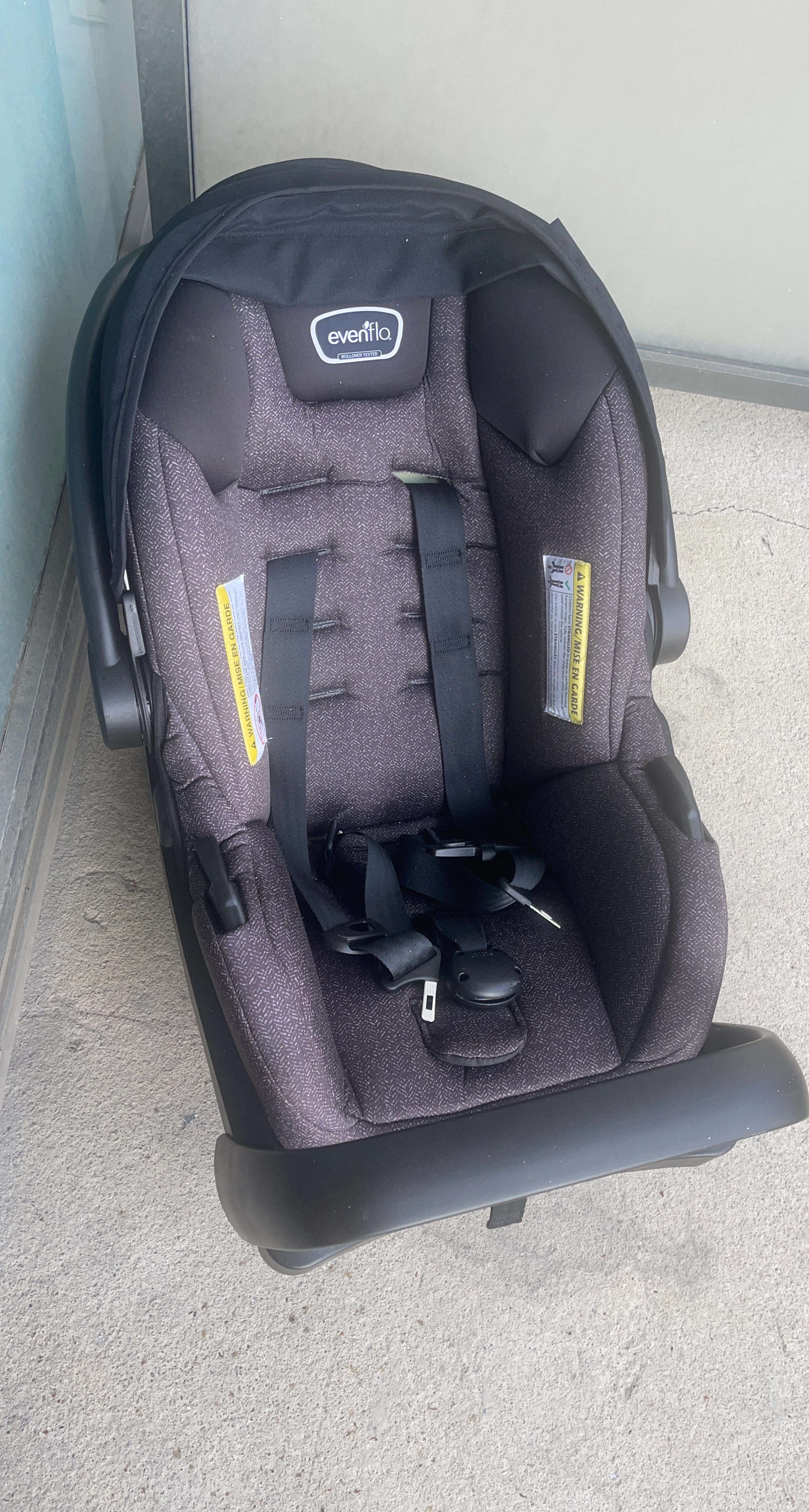 Evenflo Car seat