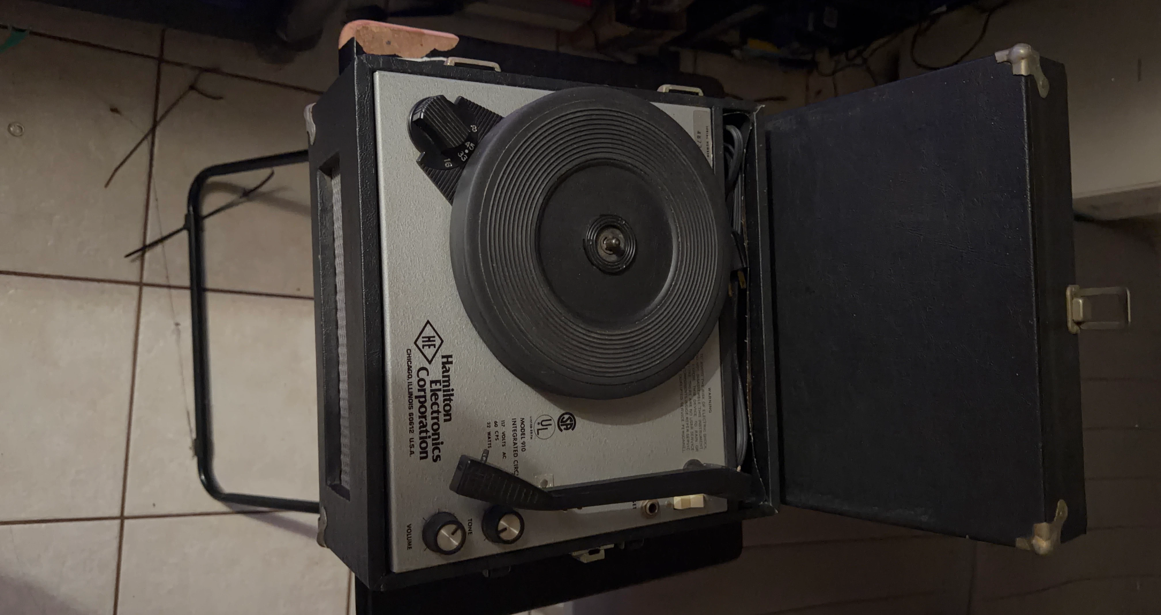 Hamilton Electronics Model 910 Integrated Circuit Record Player