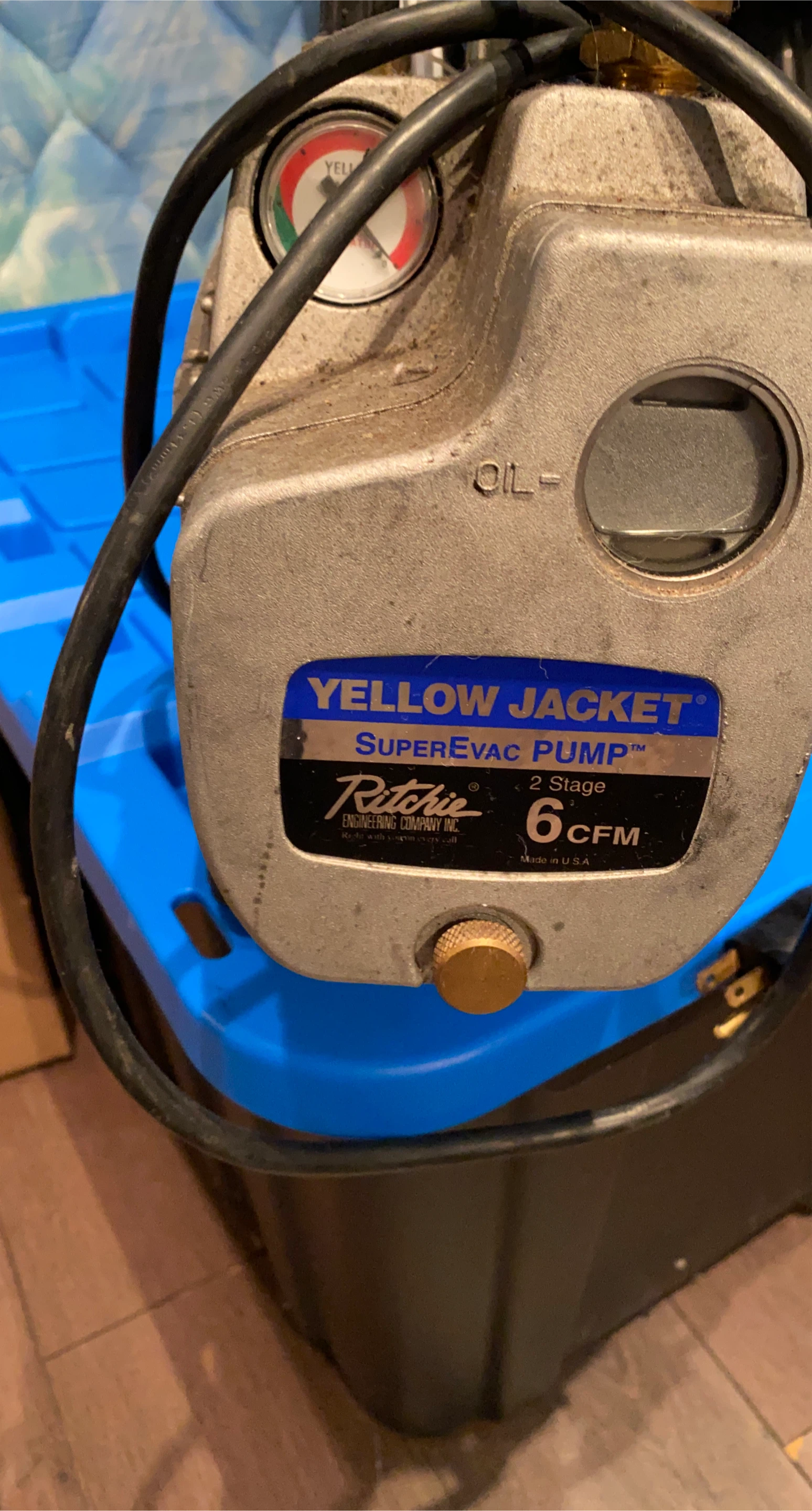 Yellow Jacket SuperEvac Pump 6 CFM