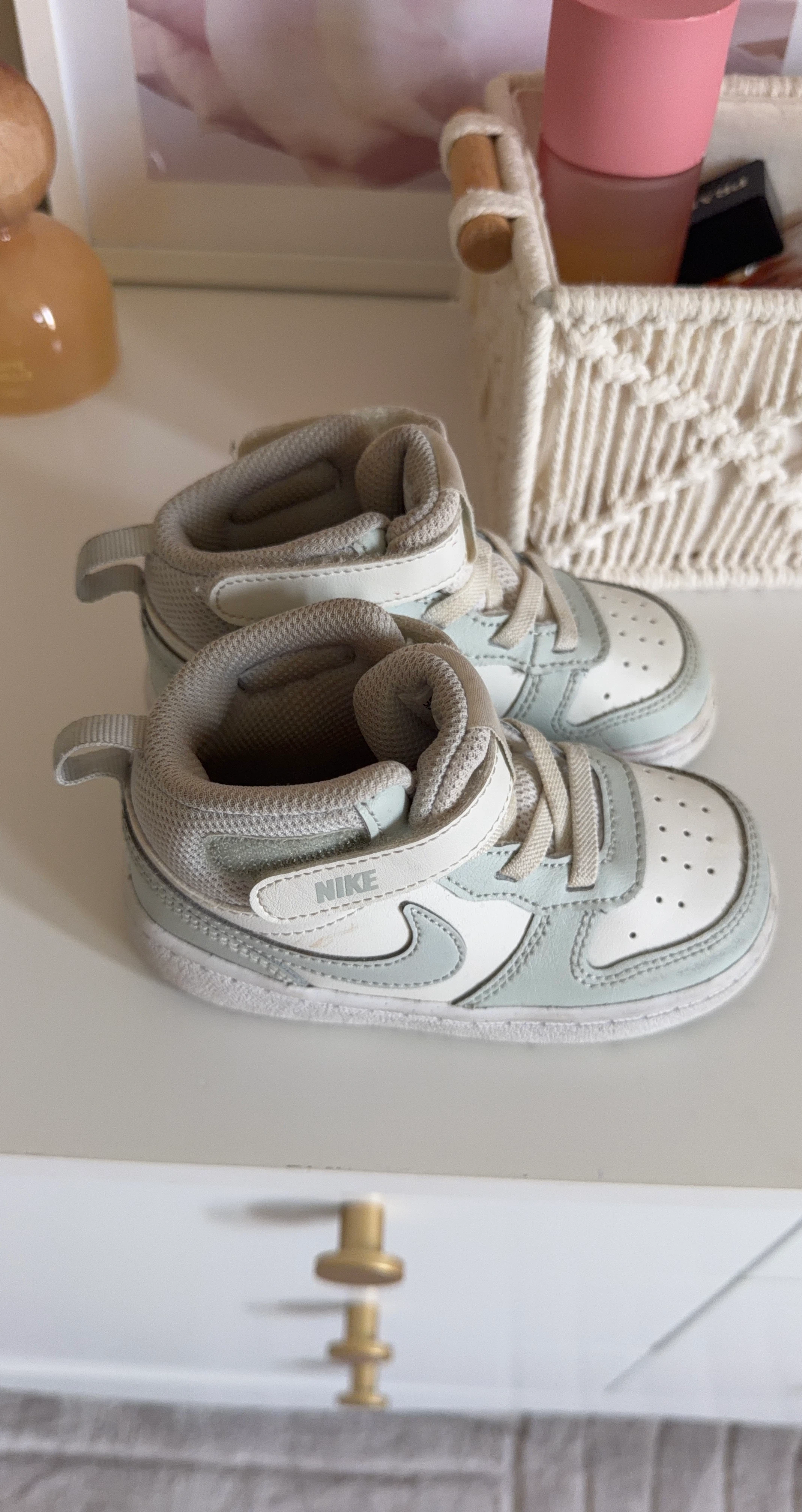 Nike Toddler Sneakers – Size 6C